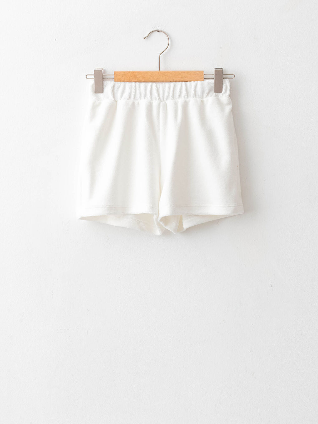 ელასტიური წელის საბაზისო გოგონებისთვის შორტები