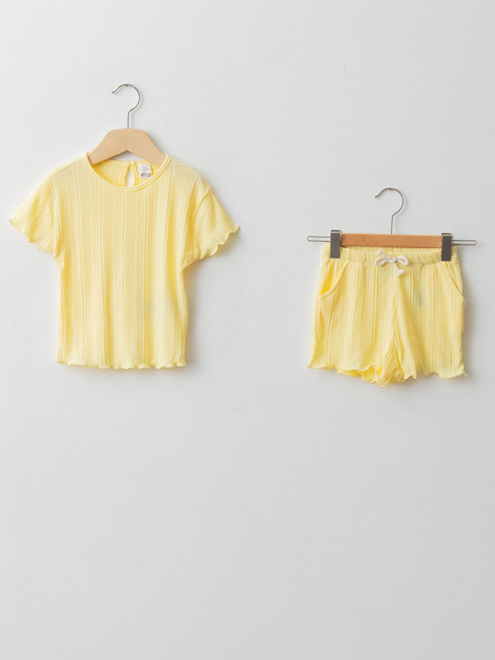 Crew Neck Short Sleeve Basic Baby Girl T-Shirt and Shorts 2-Piece Set