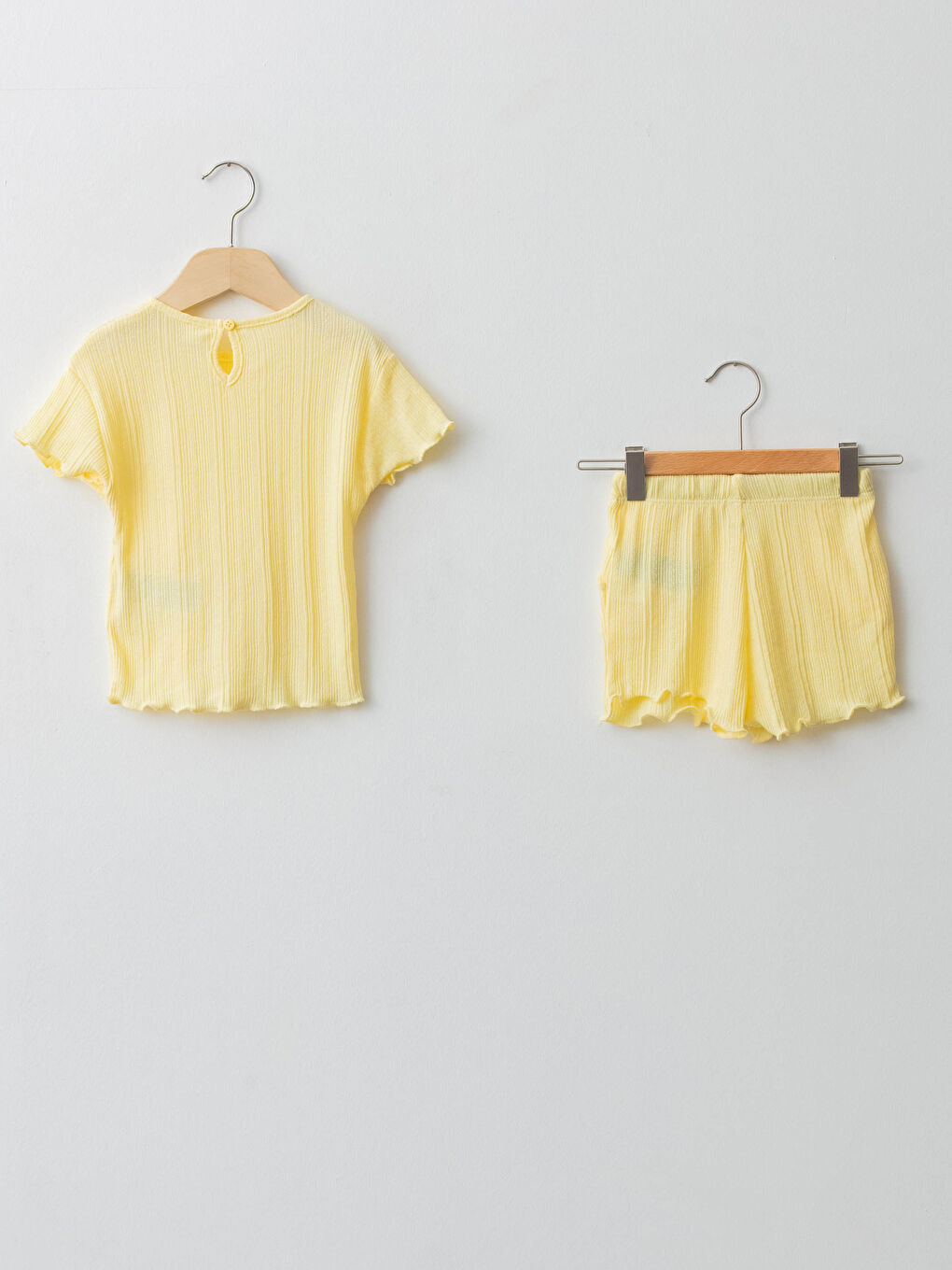 Crew Neck Short Sleeve Basic Baby Girl T-Shirt and Shorts 2-Piece Set-1