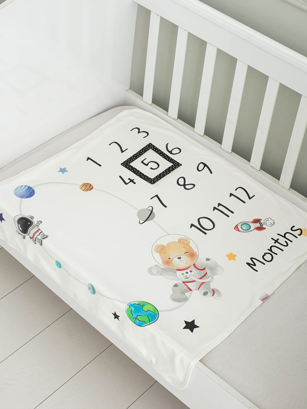 LCW baby Printed Cotton Unisex Baby Moon Printed Memorial Blanket -S1LR09Z1-RVK
