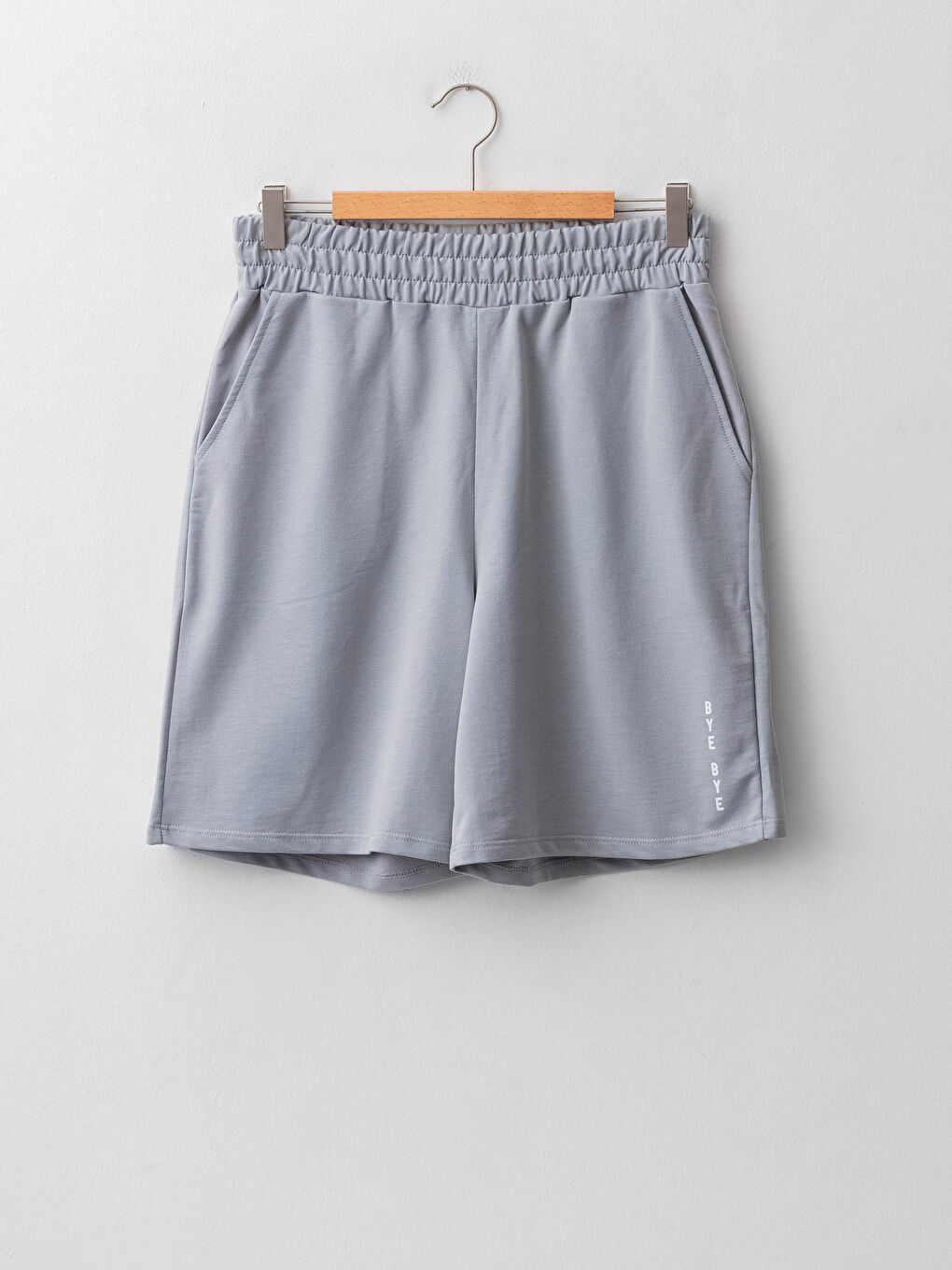 Women's Elastic Waist Printed Pocket Detailed Cotton Bermuda Shorts-5