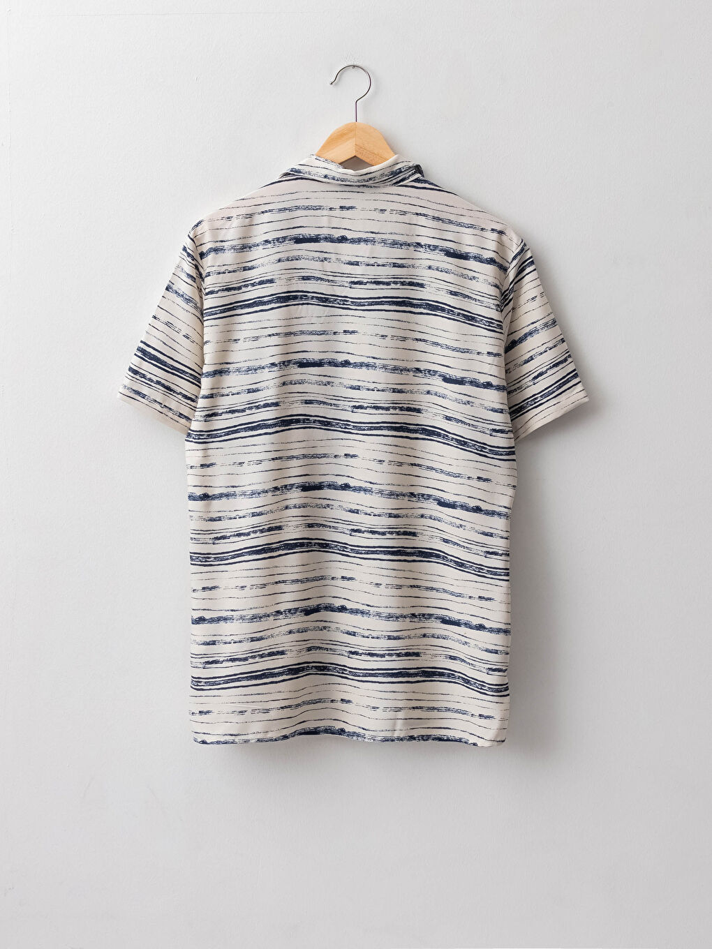 Beyaz Slim Fit Kısa Kollu Desenli Viskon Erkek Gömlek-6