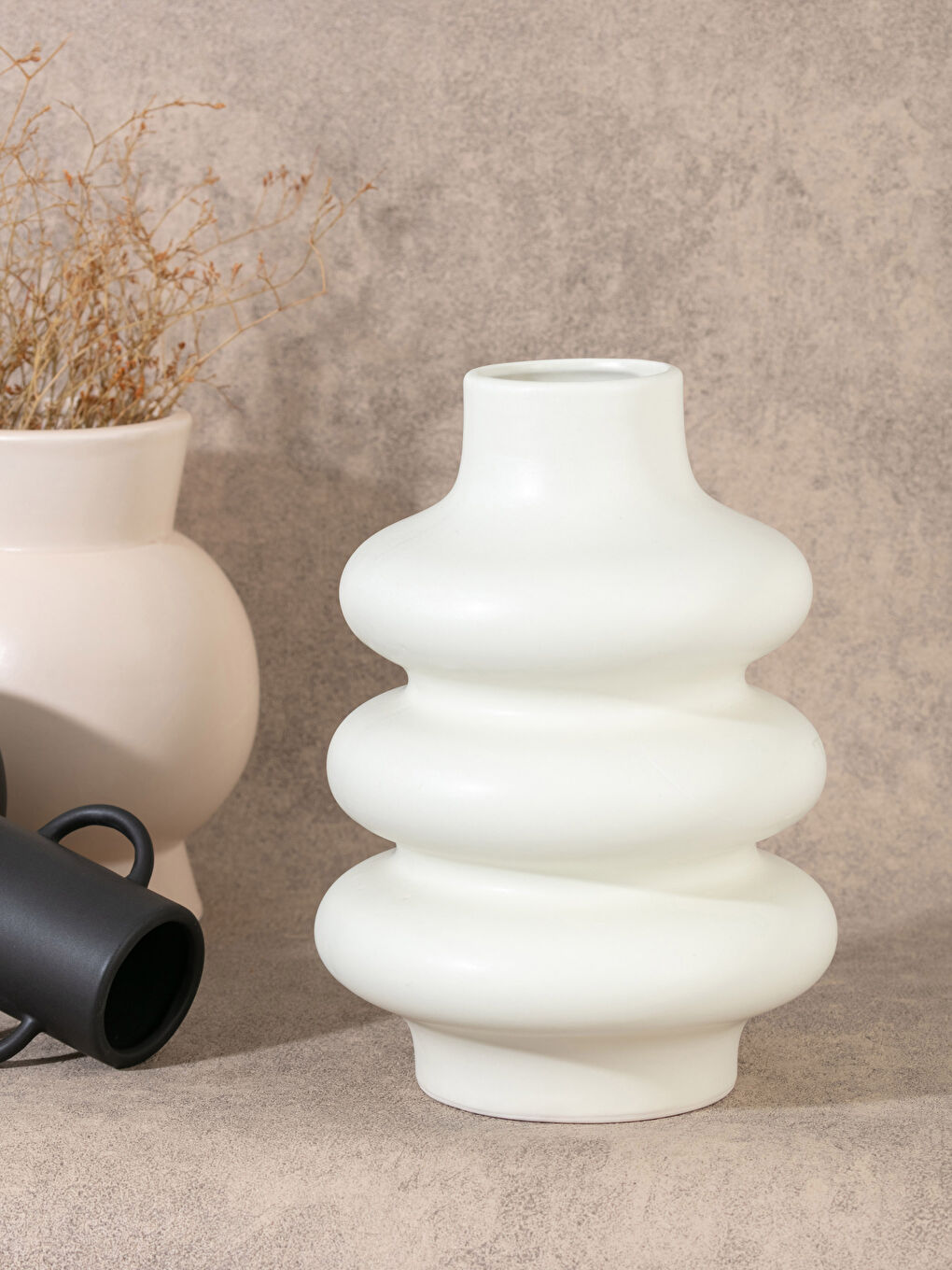 Bej Dekoratif Seramik Vazo 17x17x25 cm