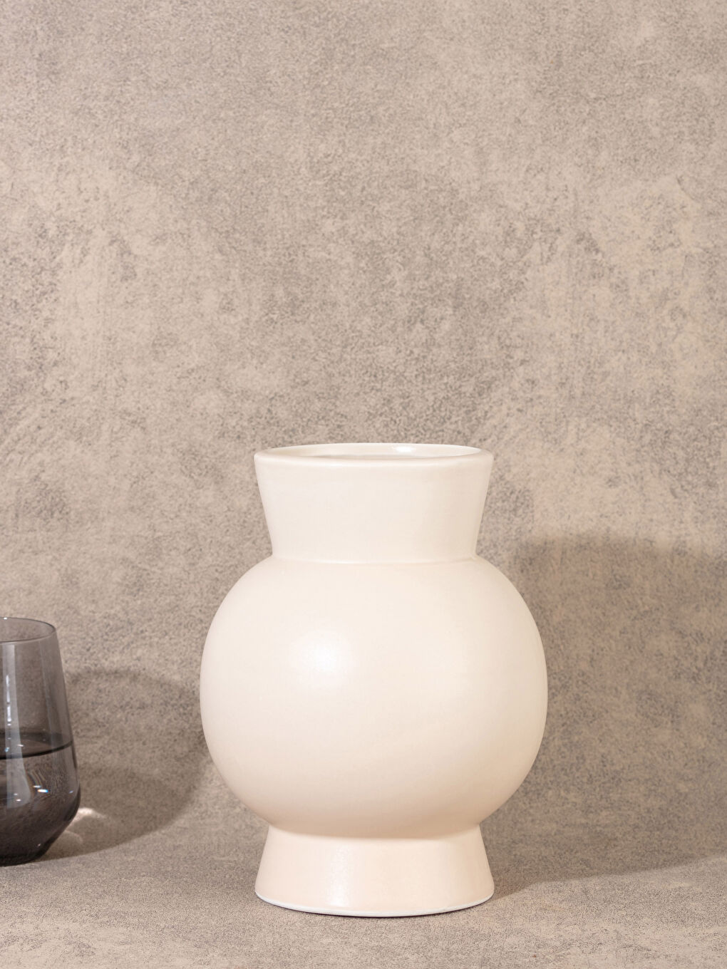 مزهرية زخرفية من السيراميك 15 × 15 × 20 سم-2