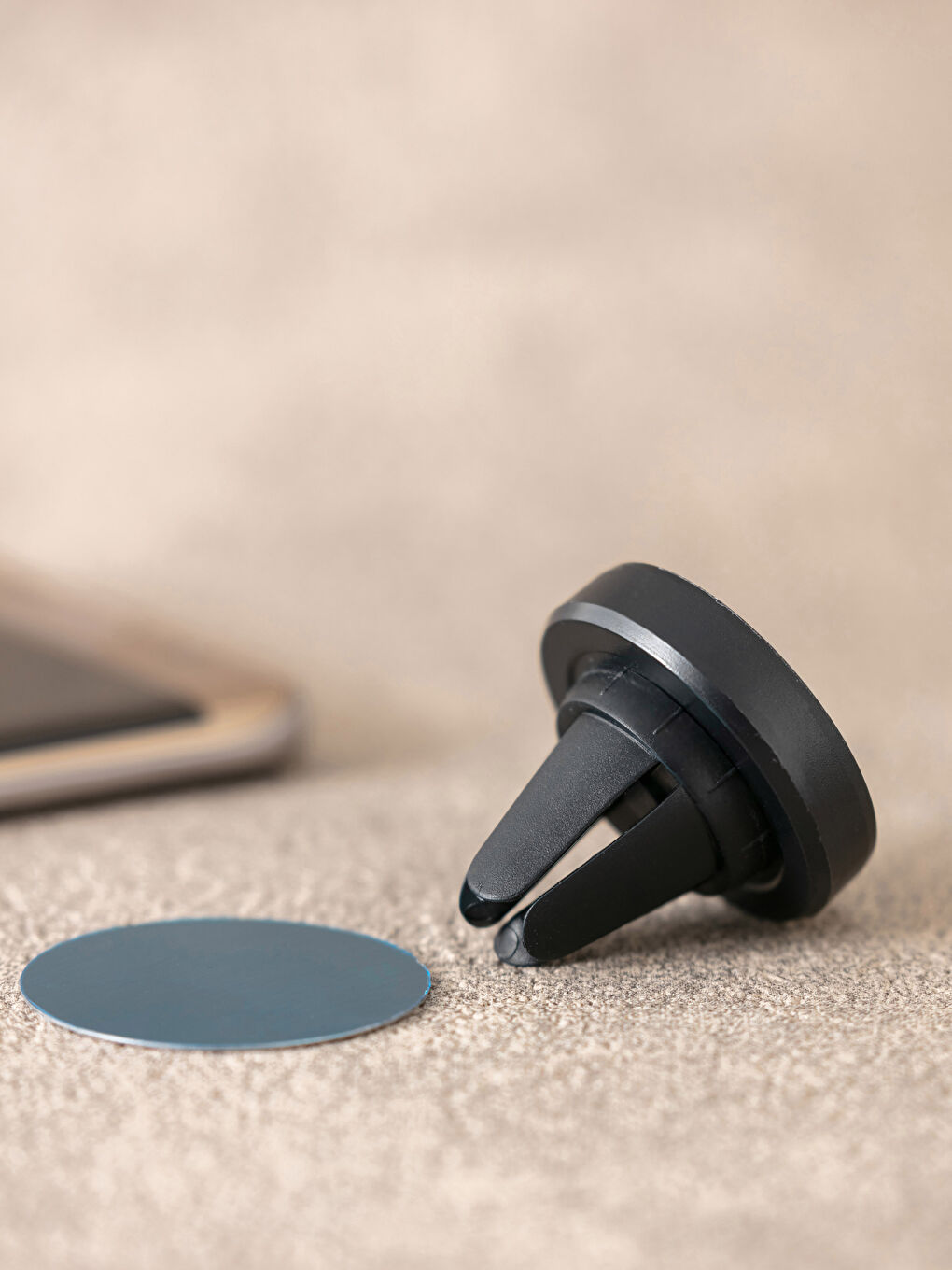 سلك حامل موبايل مغناطيسي قابل للتعديل للسيارة-1