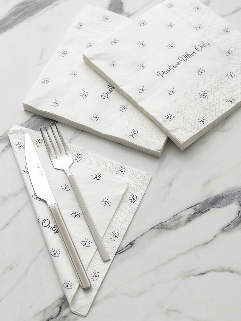 Karışık Desenli Kağıt Peçete 20'li 33x33 cm