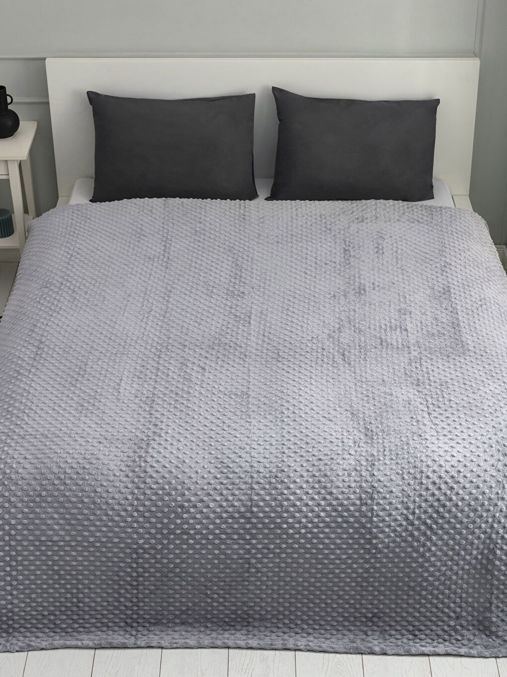 Gri Çift Kişilik Tomurcuk Yumuşak Dokulu Battaniye 200x220 cm-1