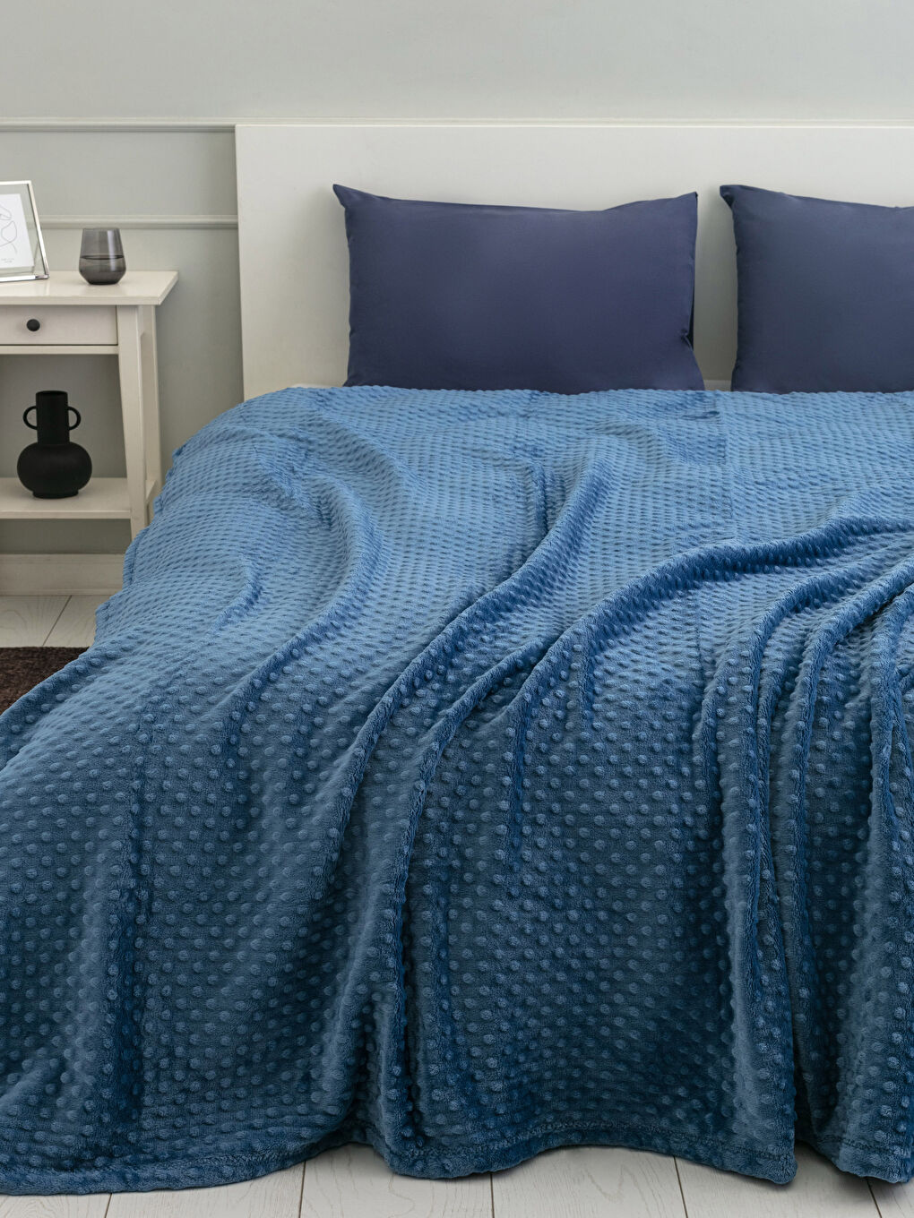 İndigo Çift Kişilik Tomurcuk Yumuşak Dokulu Battaniye 200x220 cm