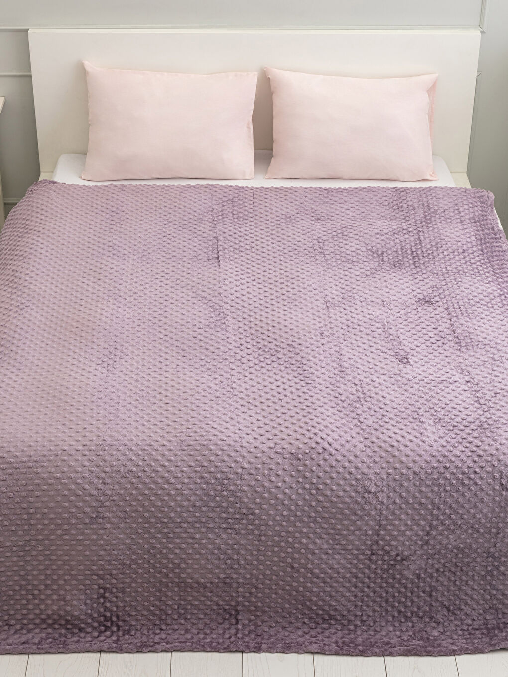Mor Çift Kişilik Tomurcuk Yumuşak Dokulu Battaniye 200x220 cm-1