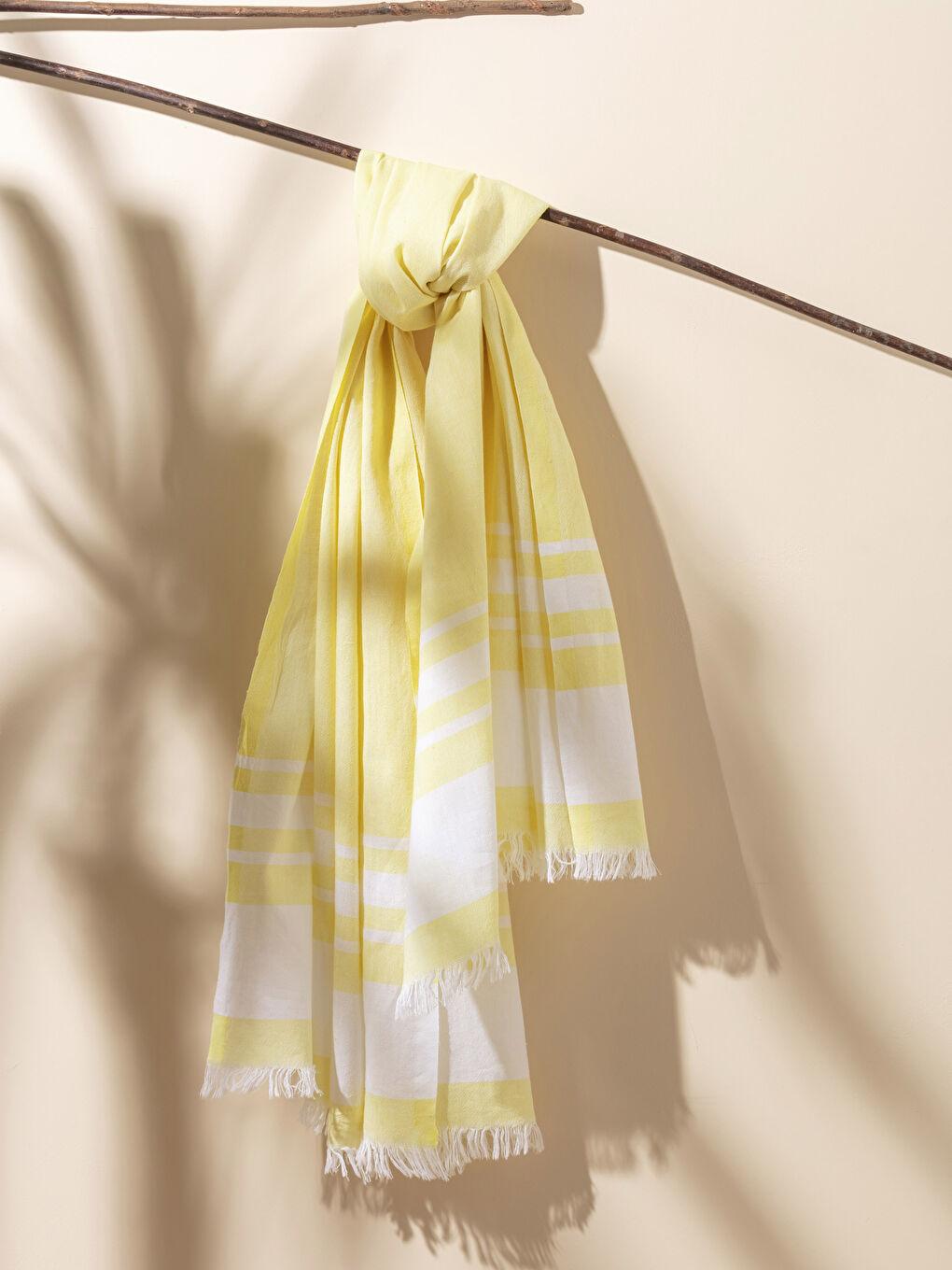 Sarı Desenli Püsküllü Peştamal Plaj Havlusu 90x150 cm