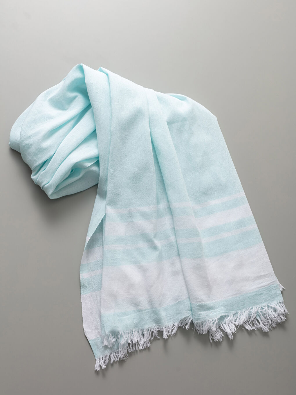 Yeşil Desenli Püsküllü Peştamal Plaj Havlusu 90x150 cm-1