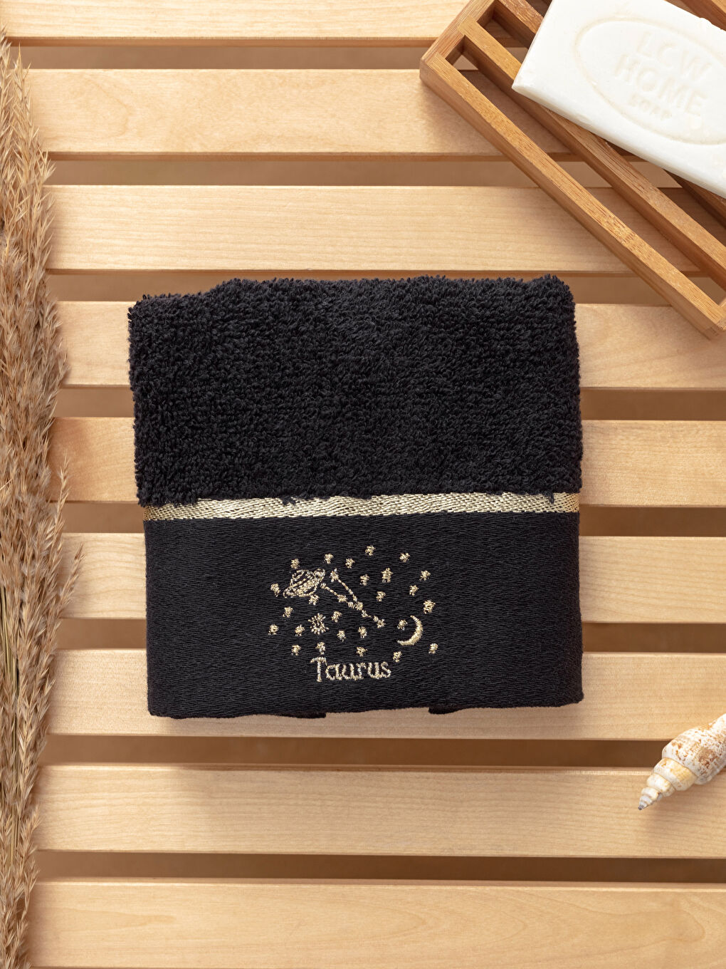 Taurus Horoscope Embroidery Detailed Curl Hand Towel 30x50 Cm-1
