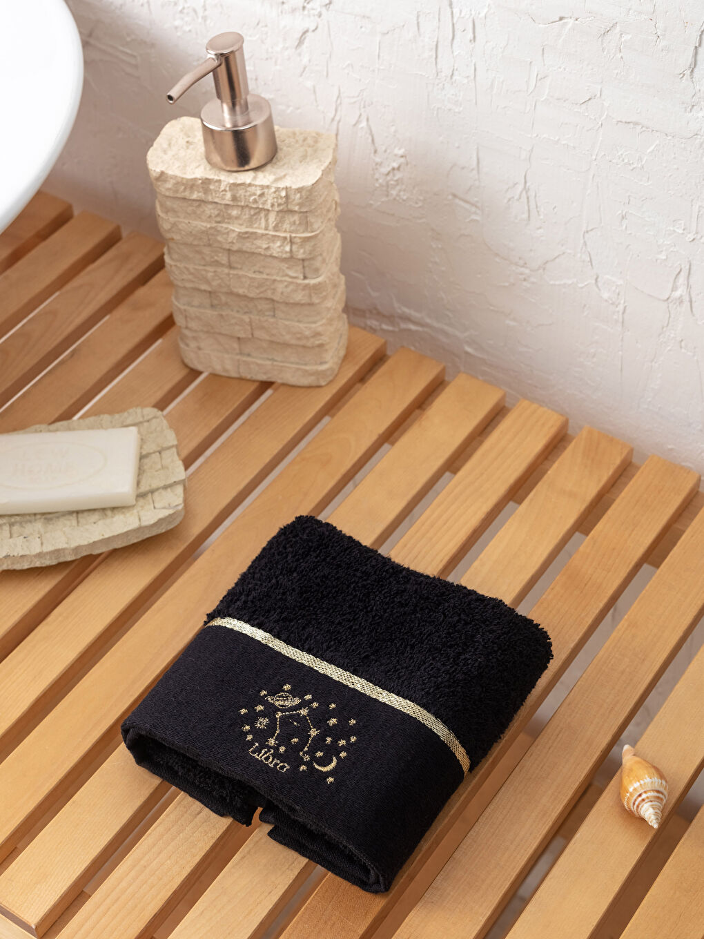 Libra Horoscope Embroidery Detailed Curl Hand Towel 30x50 Cm