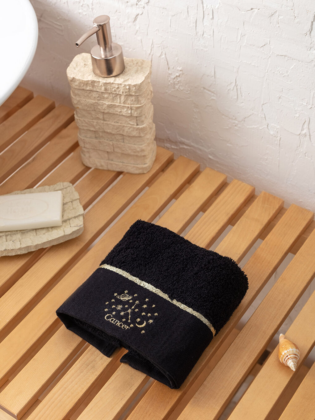 LCW HOME Rak Horoskopski Znak Vezeni Detalji Uvijeni Peškir za Ruke 30x50 Cm -S28156Z8-HEG