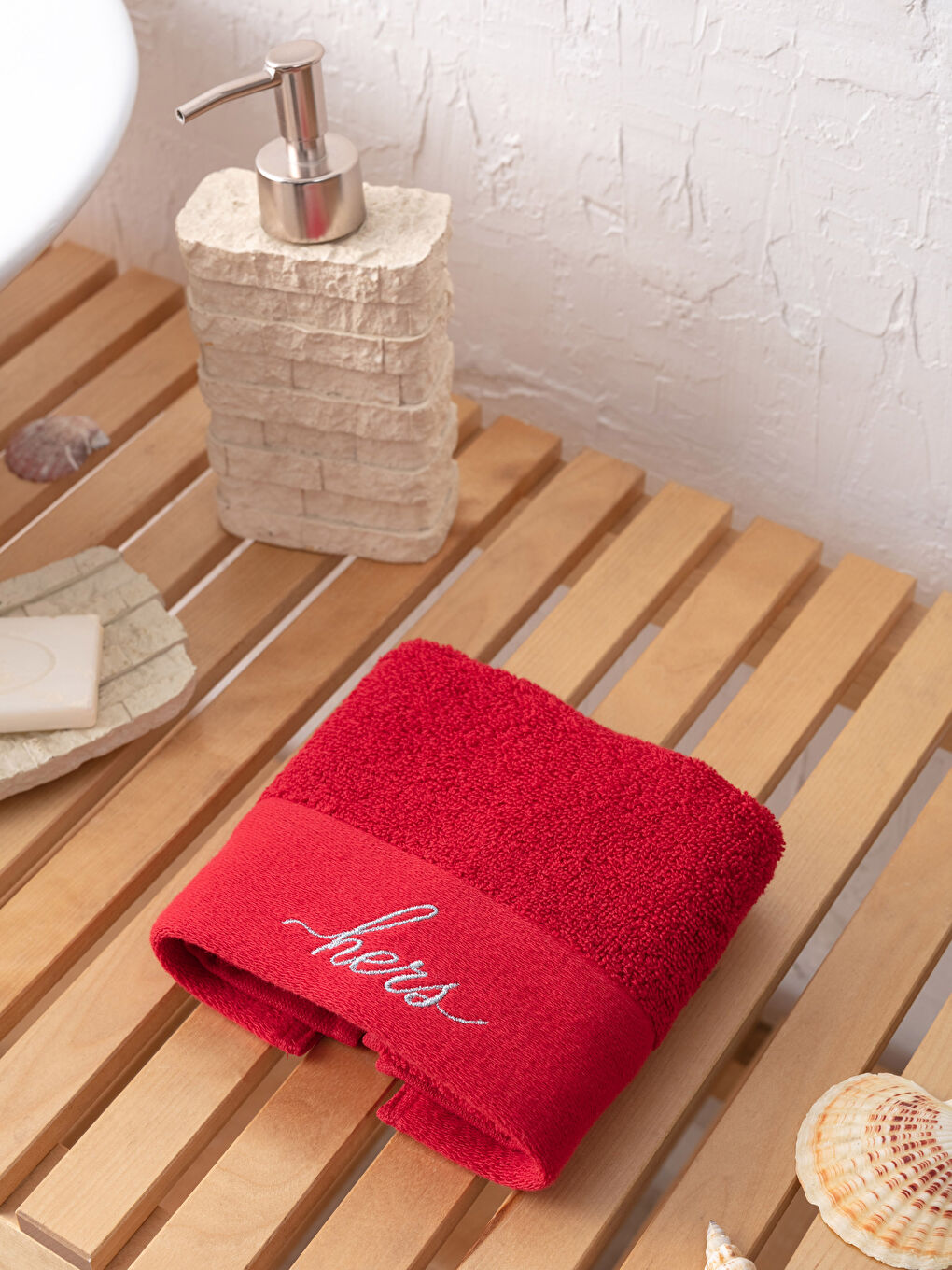 Valentine's Day Themed Embroidery Detailed Curl Hand Towel 30x50 Cm