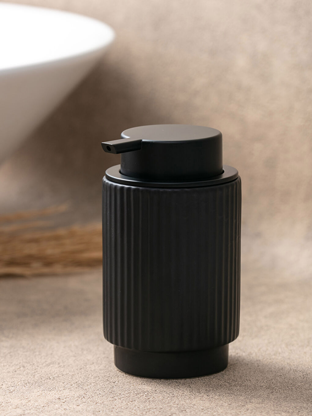 موزع صابون سائل سيراميك 7x7x14 سم-1