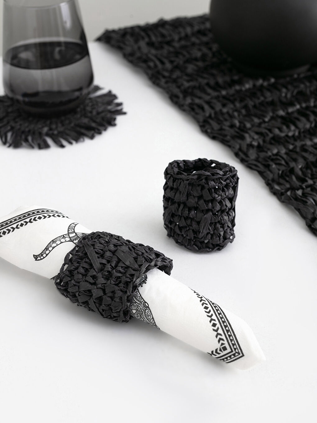 Siyah Düz Peçete Halkası