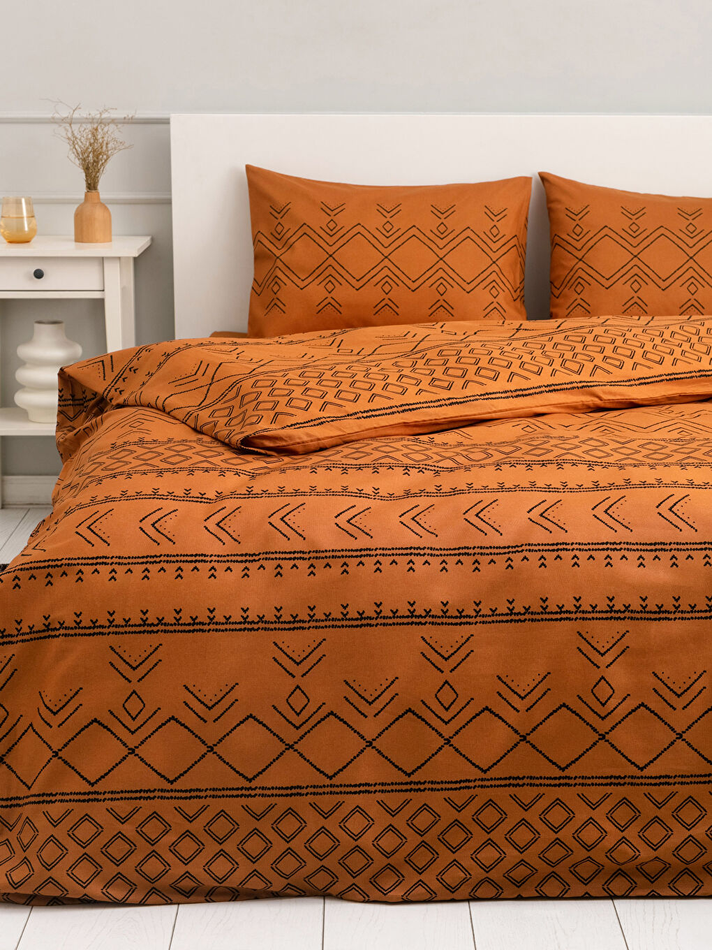 Karışık Çift Kişilik Pamuklu Desenli Nevresim Takımı