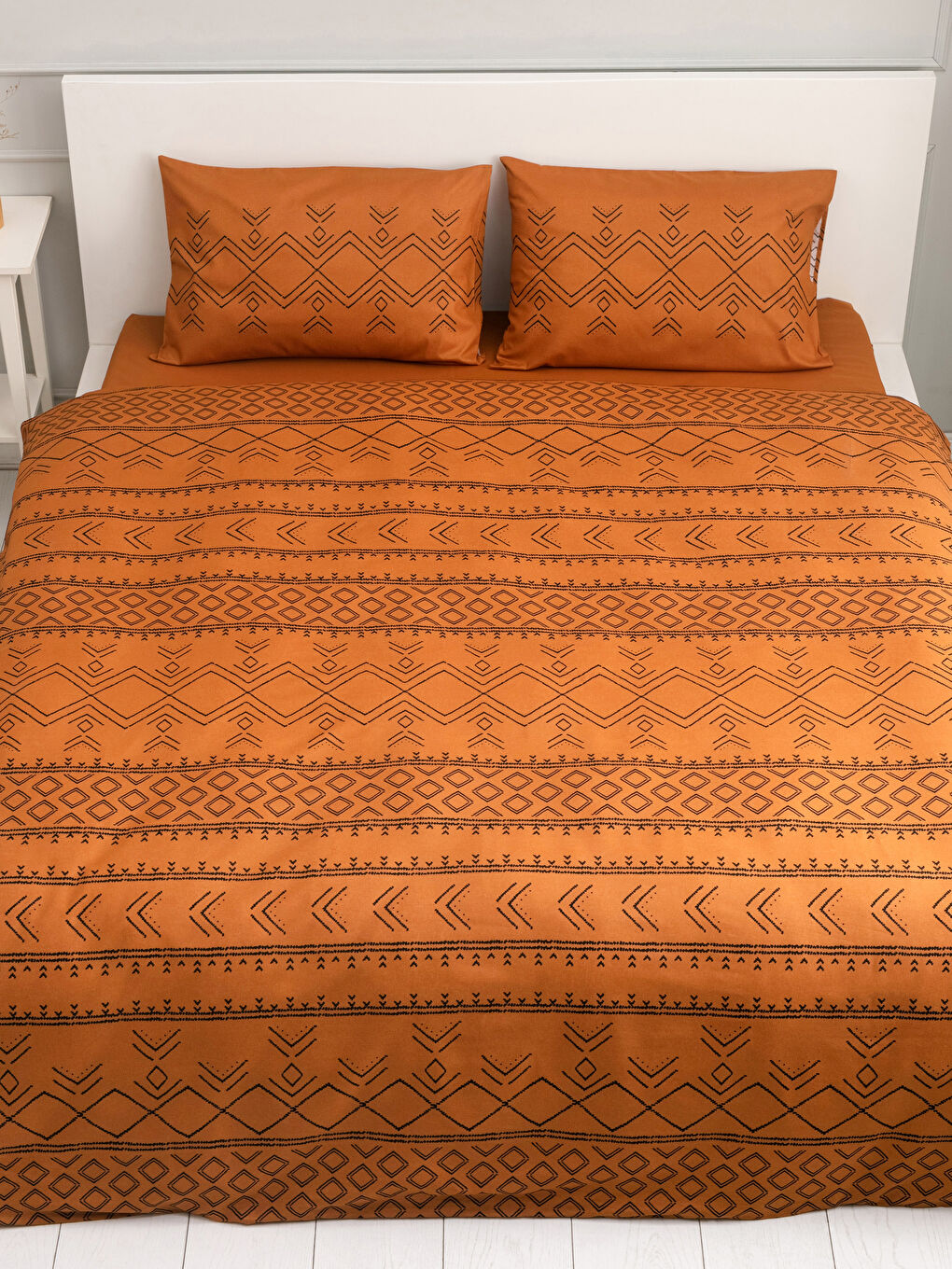 Karışık Çift Kişilik Pamuklu Desenli Nevresim Takımı-2