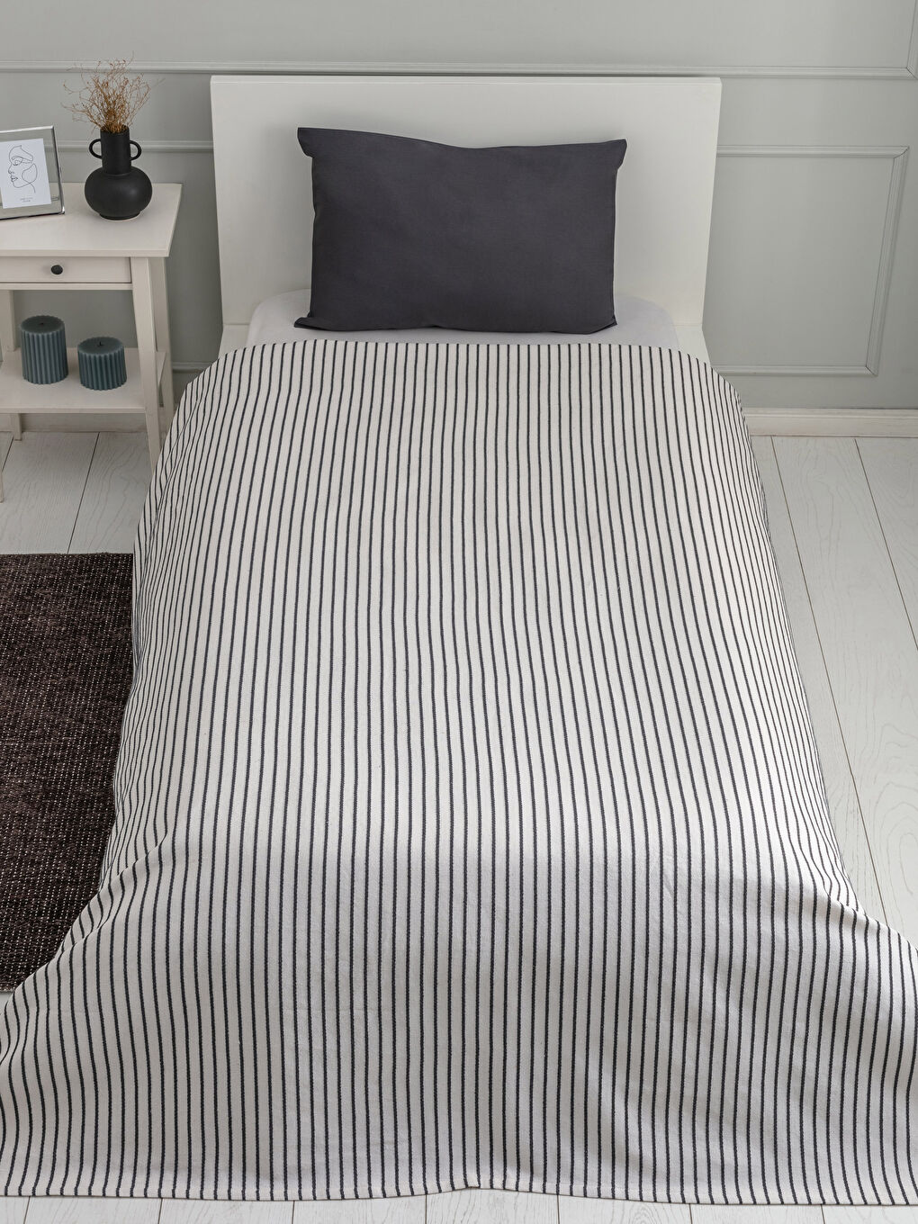 Karışık Tek Kişilik Pamuklu Çizgili Pike ve Yastık Kılıfı-2