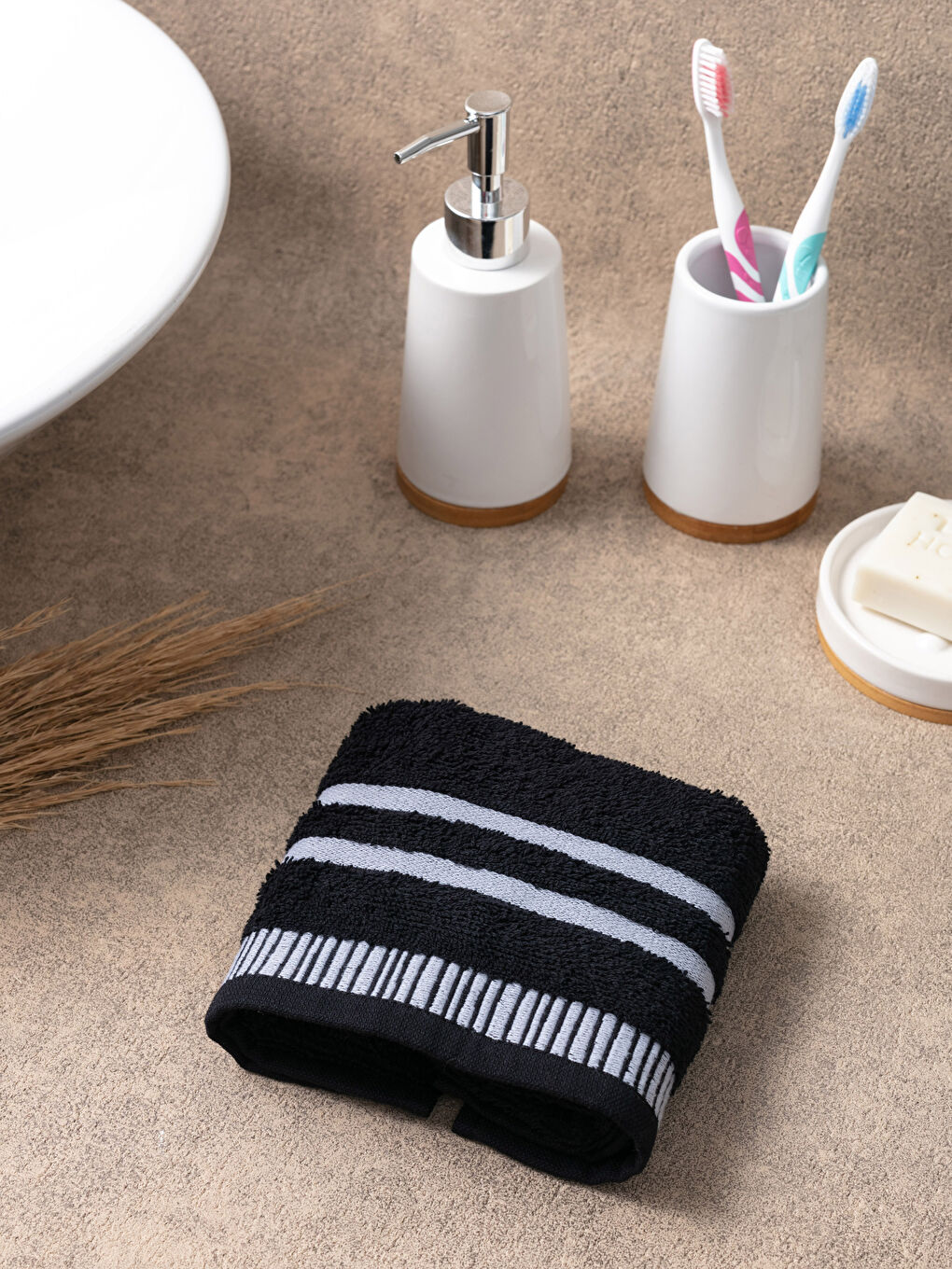 Striped Hand Towel 30x50 Cm