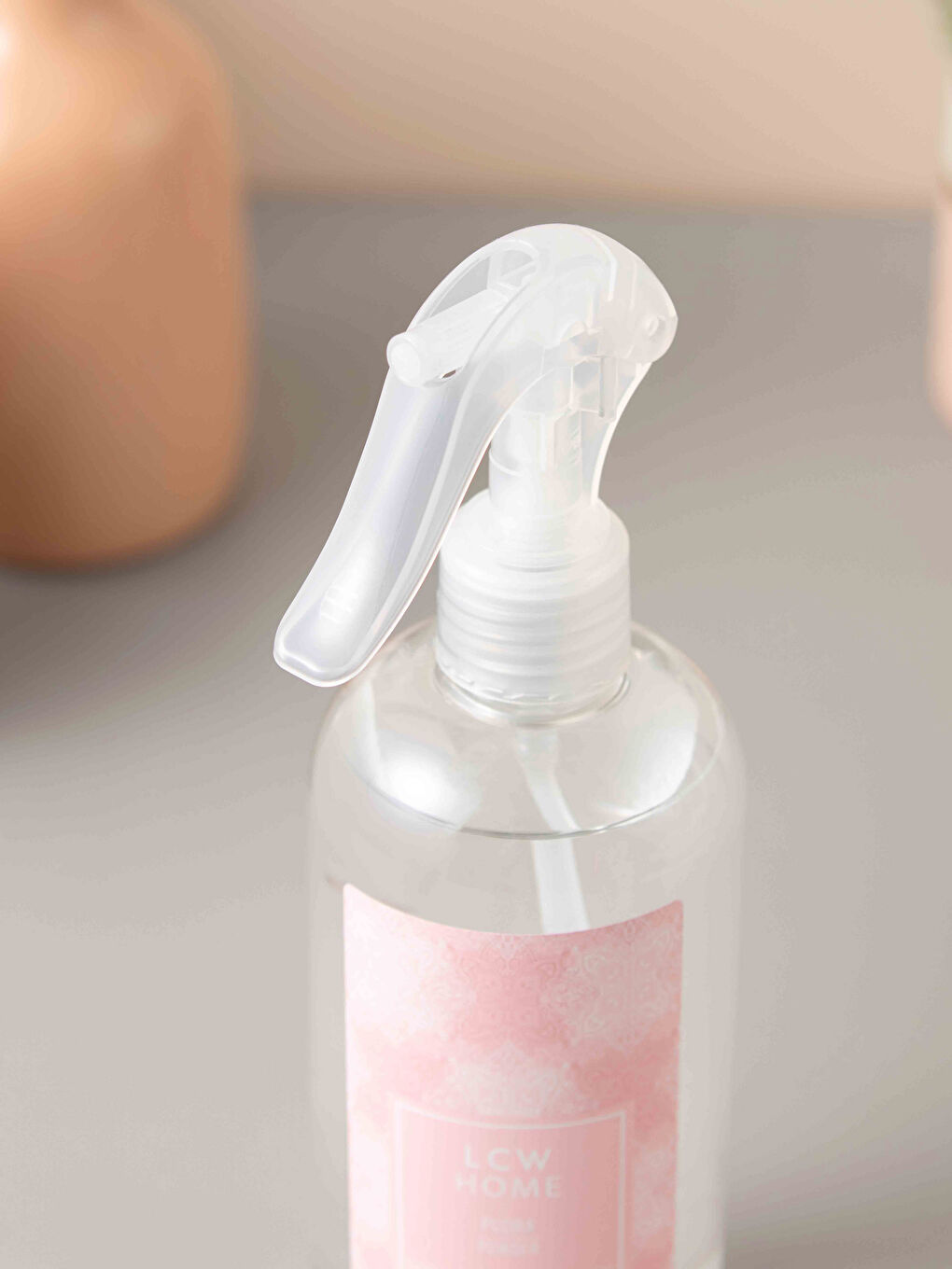 Pudra Kokulu Çamaşır Spreyi 400 ml-2