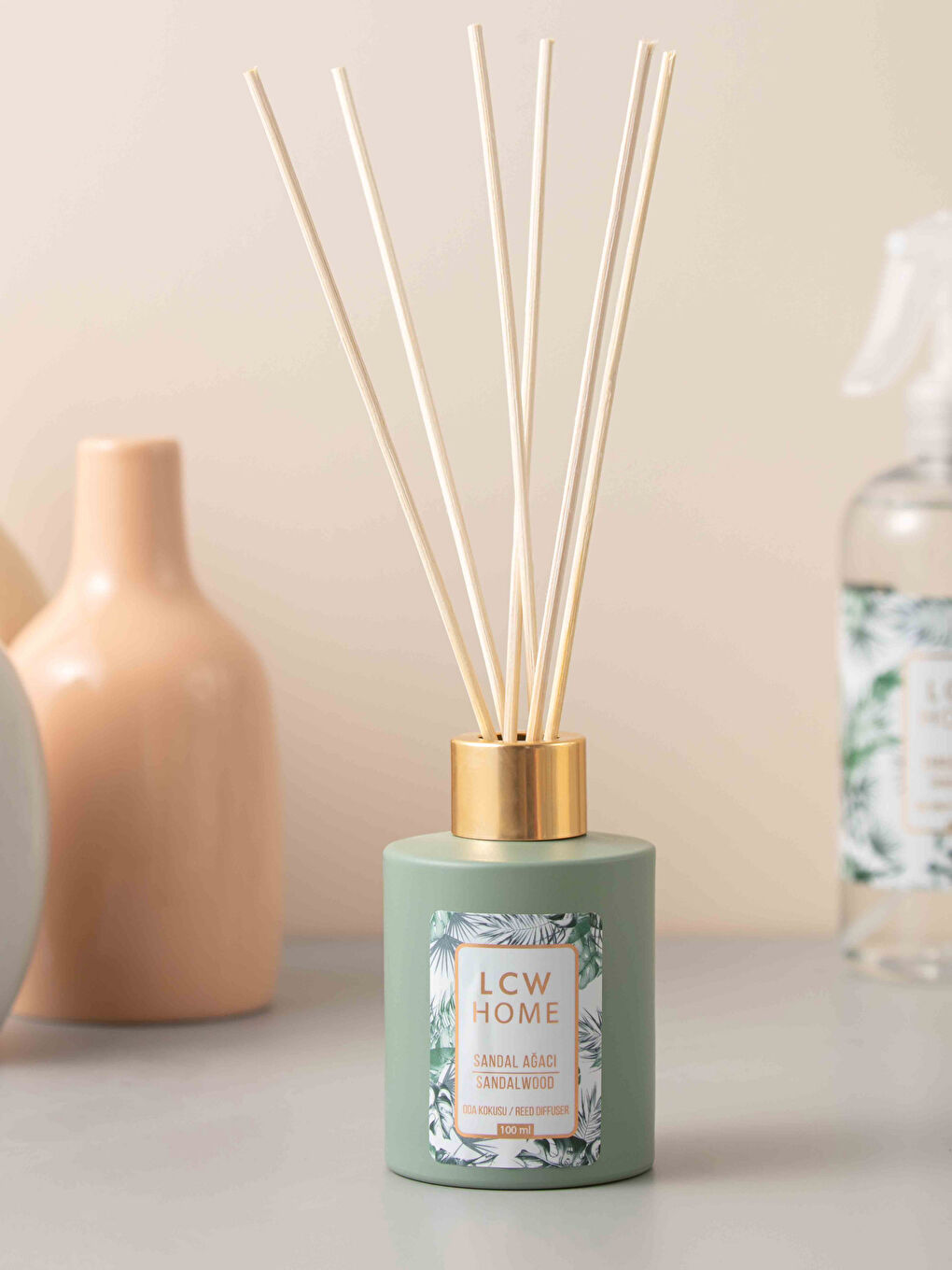 LCW HOME معطر جو برائحة خشب الصندل بالأعواد 100 مل -S2AV73Z8-LRR