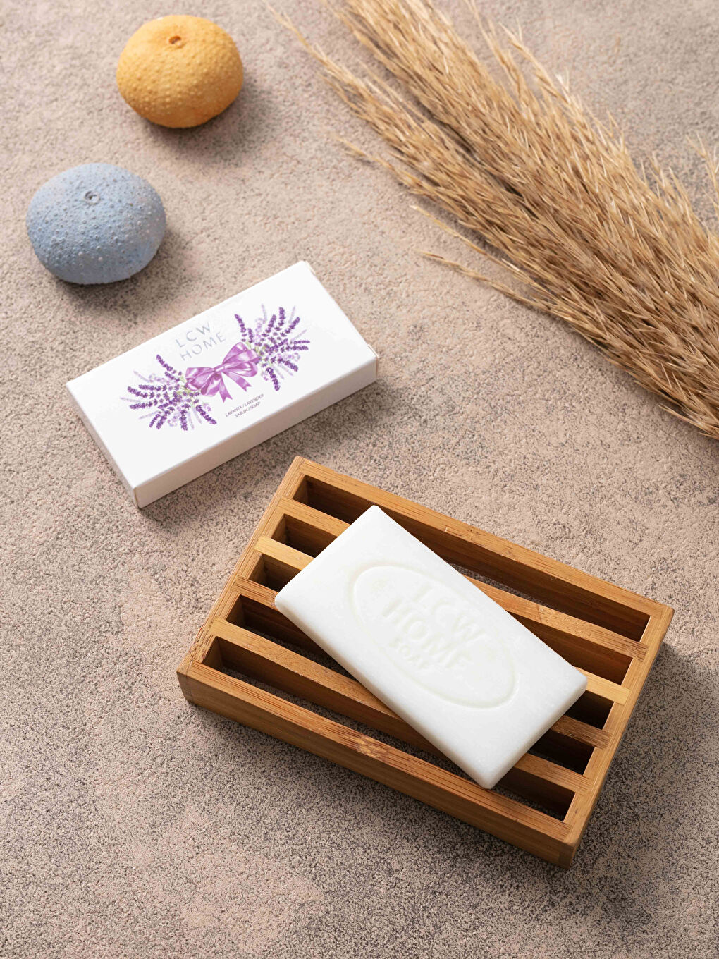 Savon Solide Parfumé à la Lavande 50 Gr