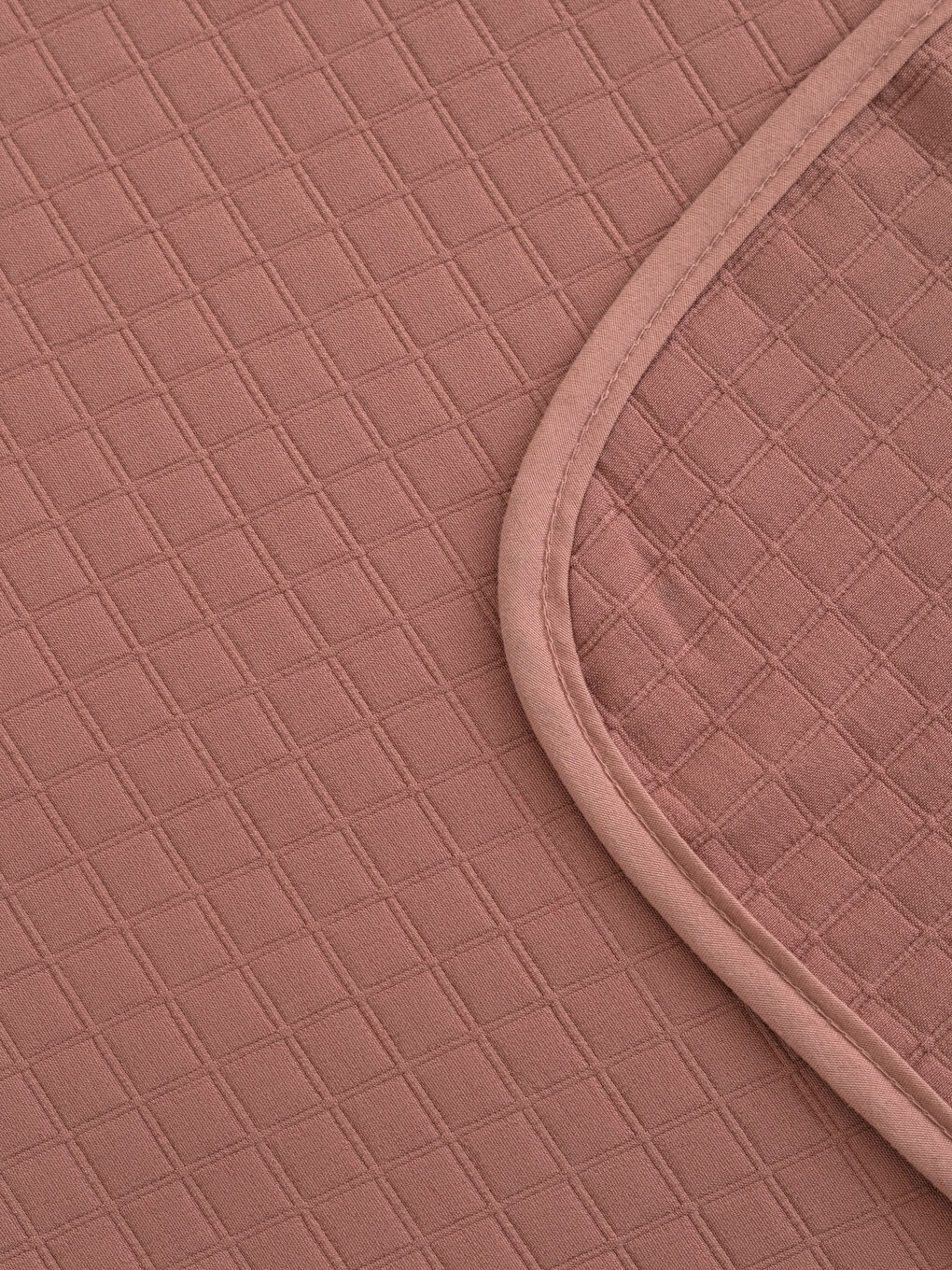 Cuvertură de Pat Dublă cu Model și Fețe de Pernă-4