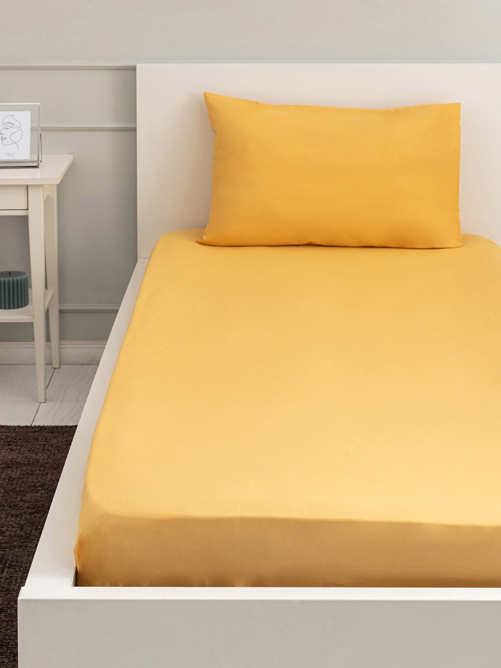 Single Cotton Elastic Bed Sheet and Pillowcase