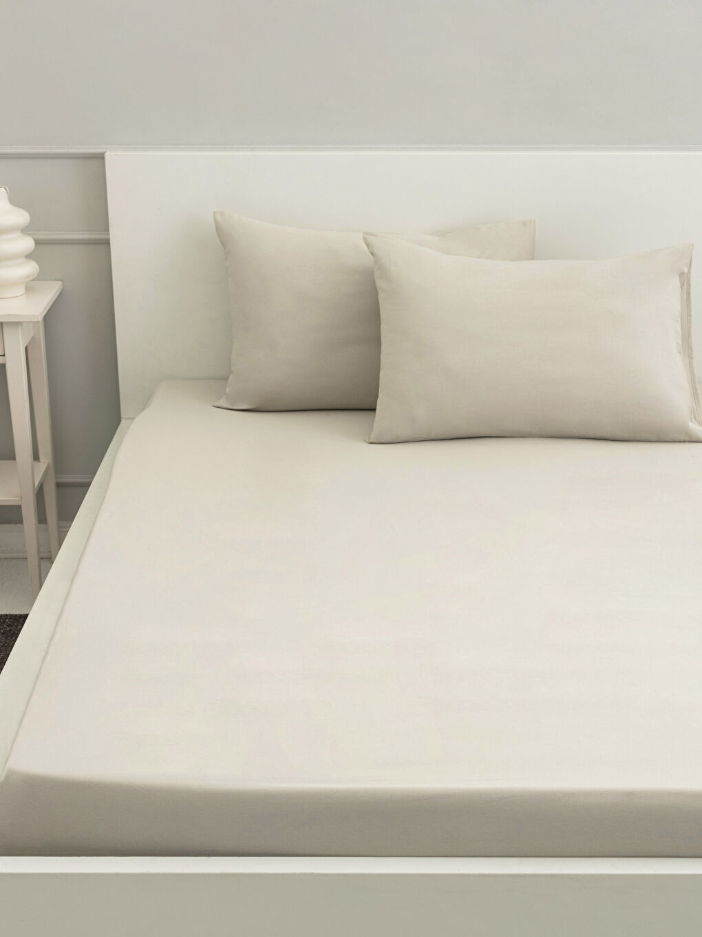 Gri Çift Kişilik Battal Boy Pamuklu Düz Lastikli Çarşaf ve Yastık Kılıfı