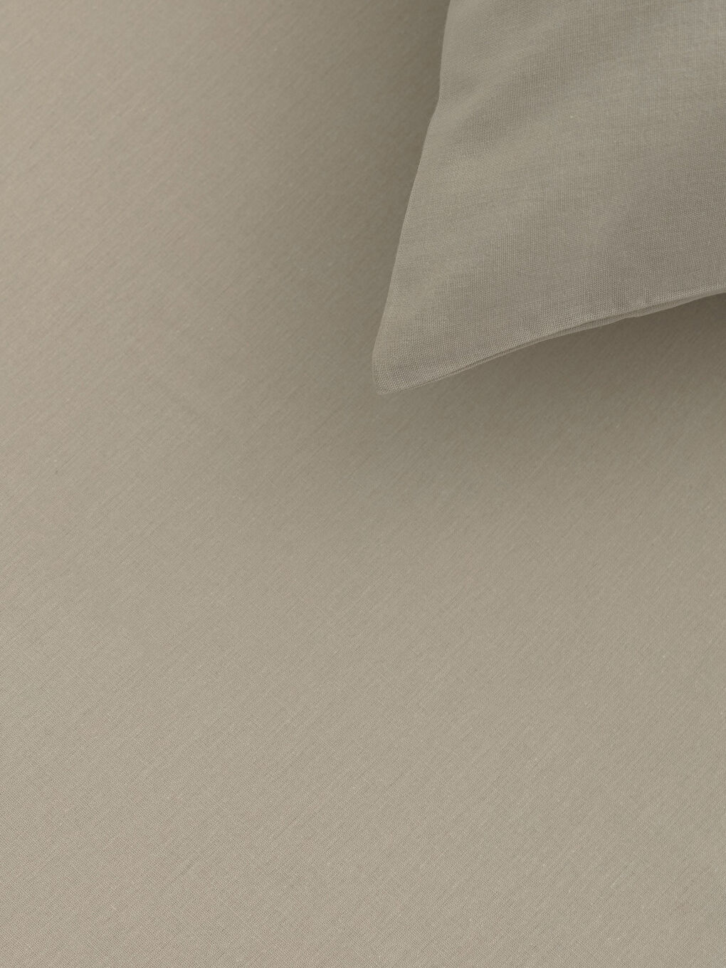 Gri Çift Kişilik Battal Boy Pamuklu Düz Lastikli Çarşaf ve Yastık Kılıfı-2