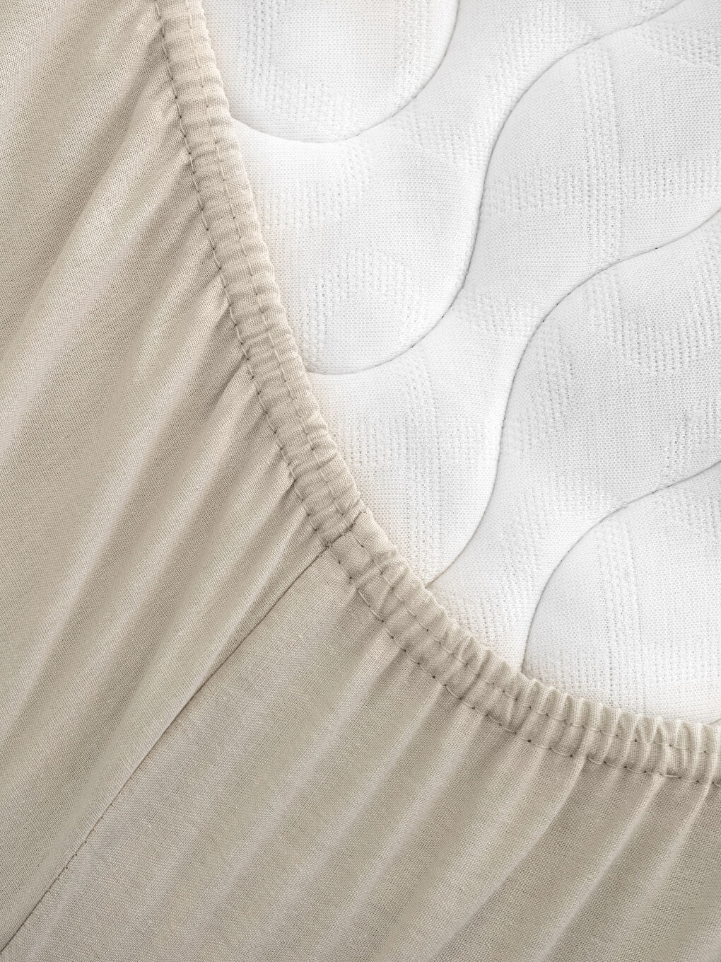 Gri Çift Kişilik Battal Boy Pamuklu Düz Lastikli Çarşaf ve Yastık Kılıfı-3