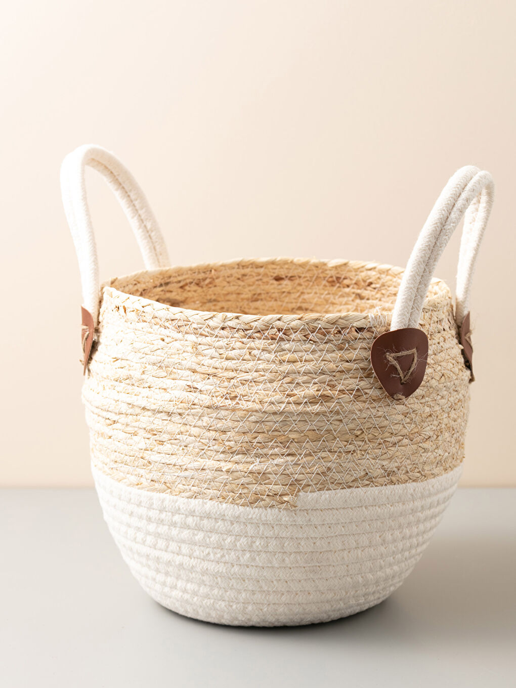 Beyaz Renk Bloklu Hasır Sepet 23x23x22 cm-3