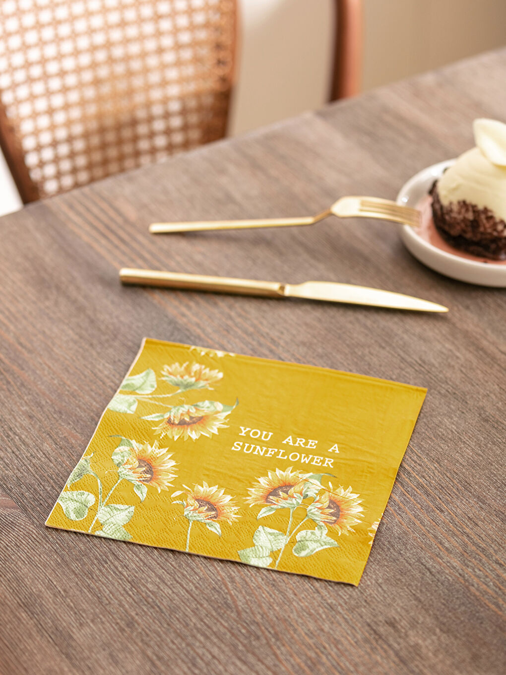 Karışık Desenli Kağıt Peçete 20'li 33x33 cm