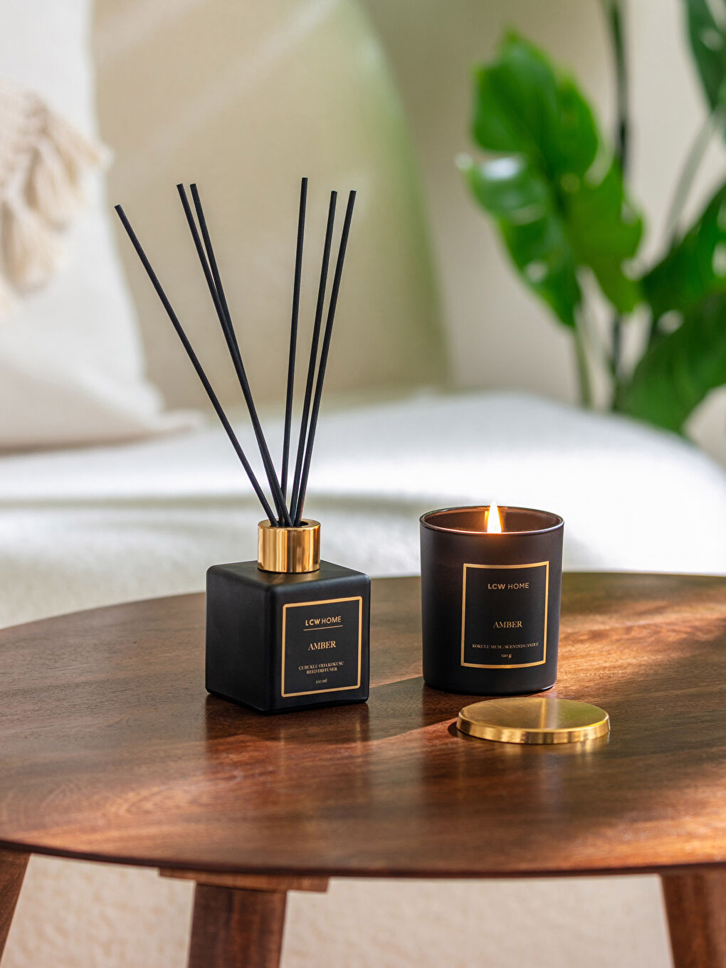Siyah Black Amber Çubuklu Oda Kokusu ve Mum