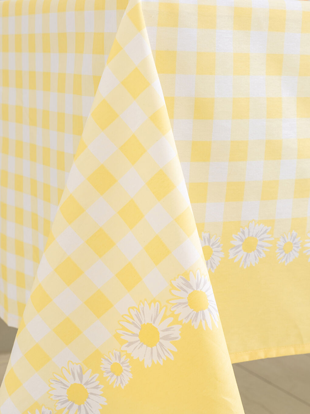Plaid Patterned Tablecloth 150x200 cm-1