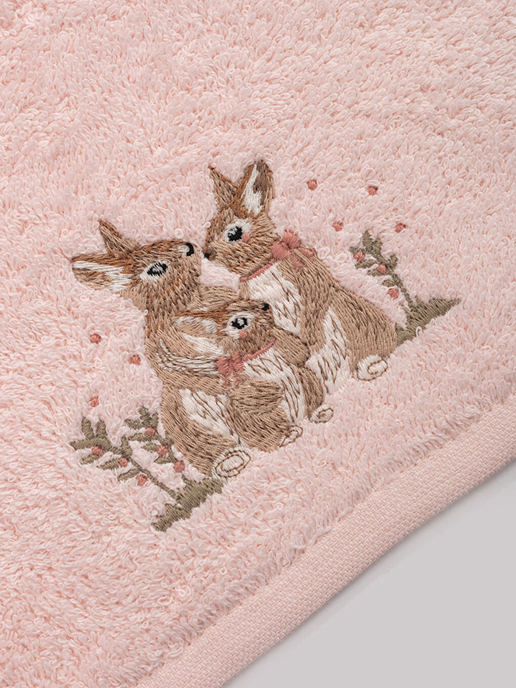 Pembe Nakış Detaylı El Havlusu 30x50 cm-2