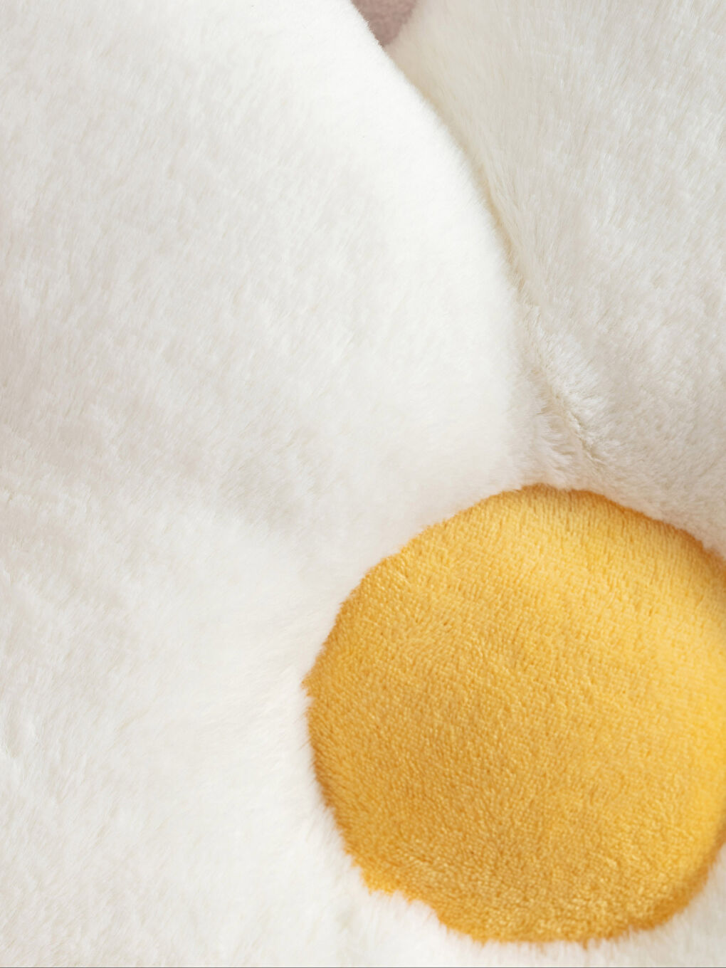 Velvet Daisy Filled Throw Pillow 35x35 Cm-1