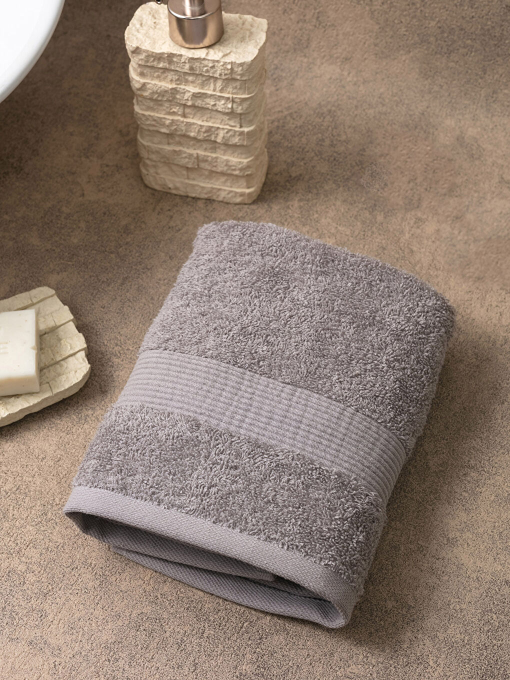 فوطه وجه سادة 50x80 سم