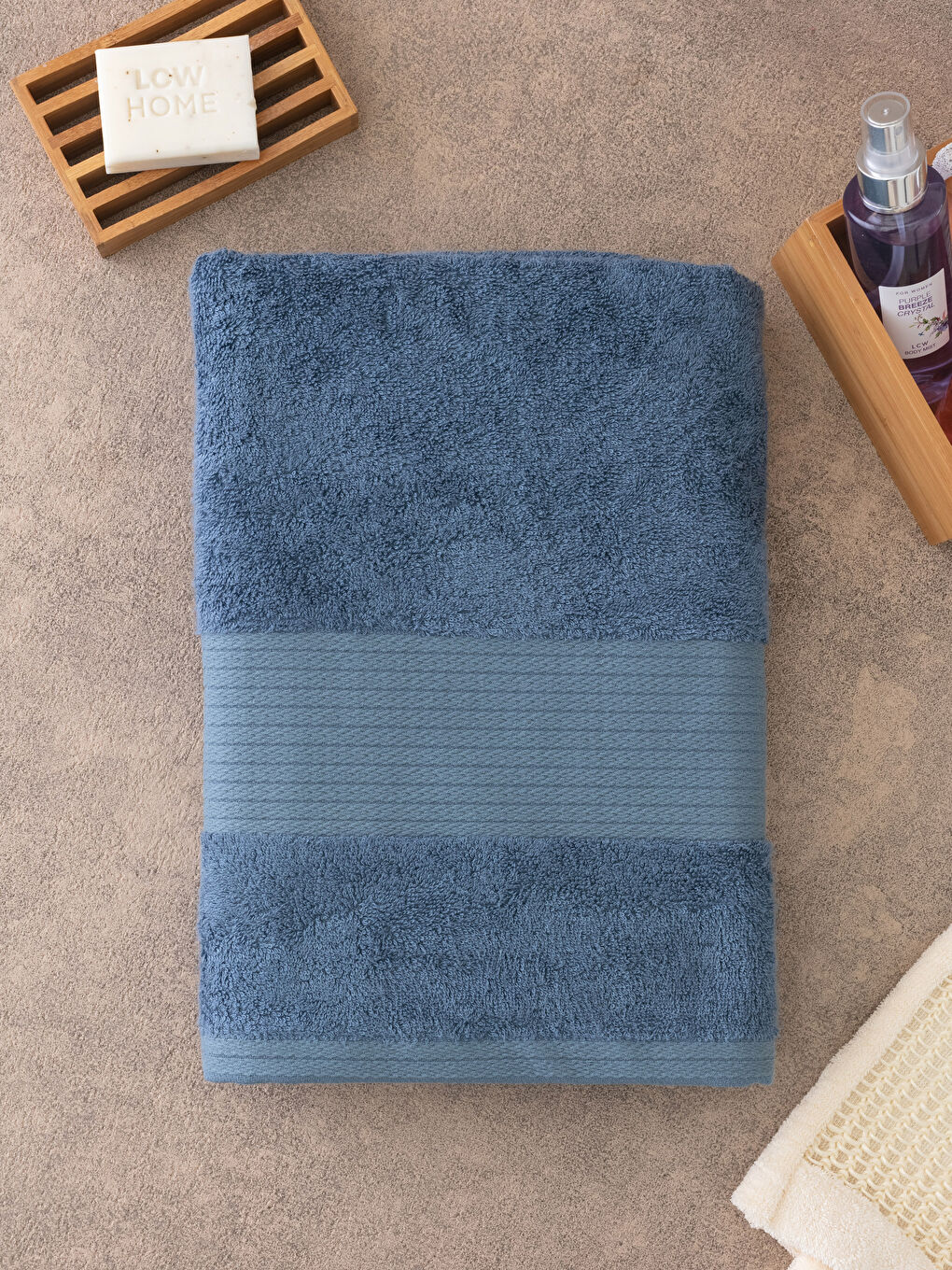 Mavi Düz Bambu Banyo Havlusu 70x140-1