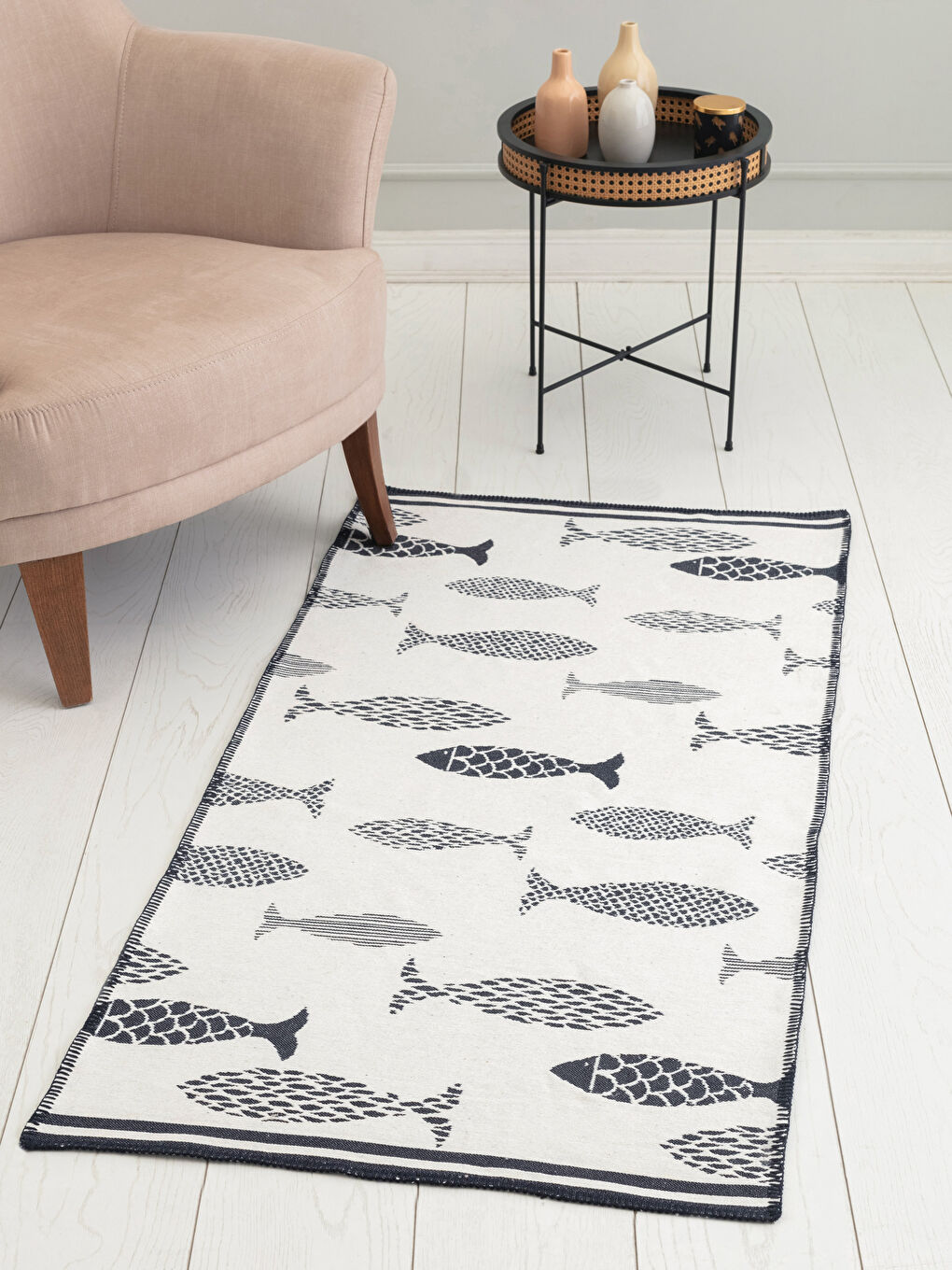 Fish Patterned Rug 70x140 Cm