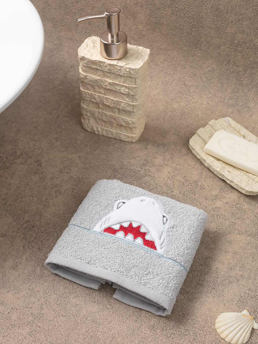 Gri Nakış Detaylı Çocuk El Havlusu 30x50 cm