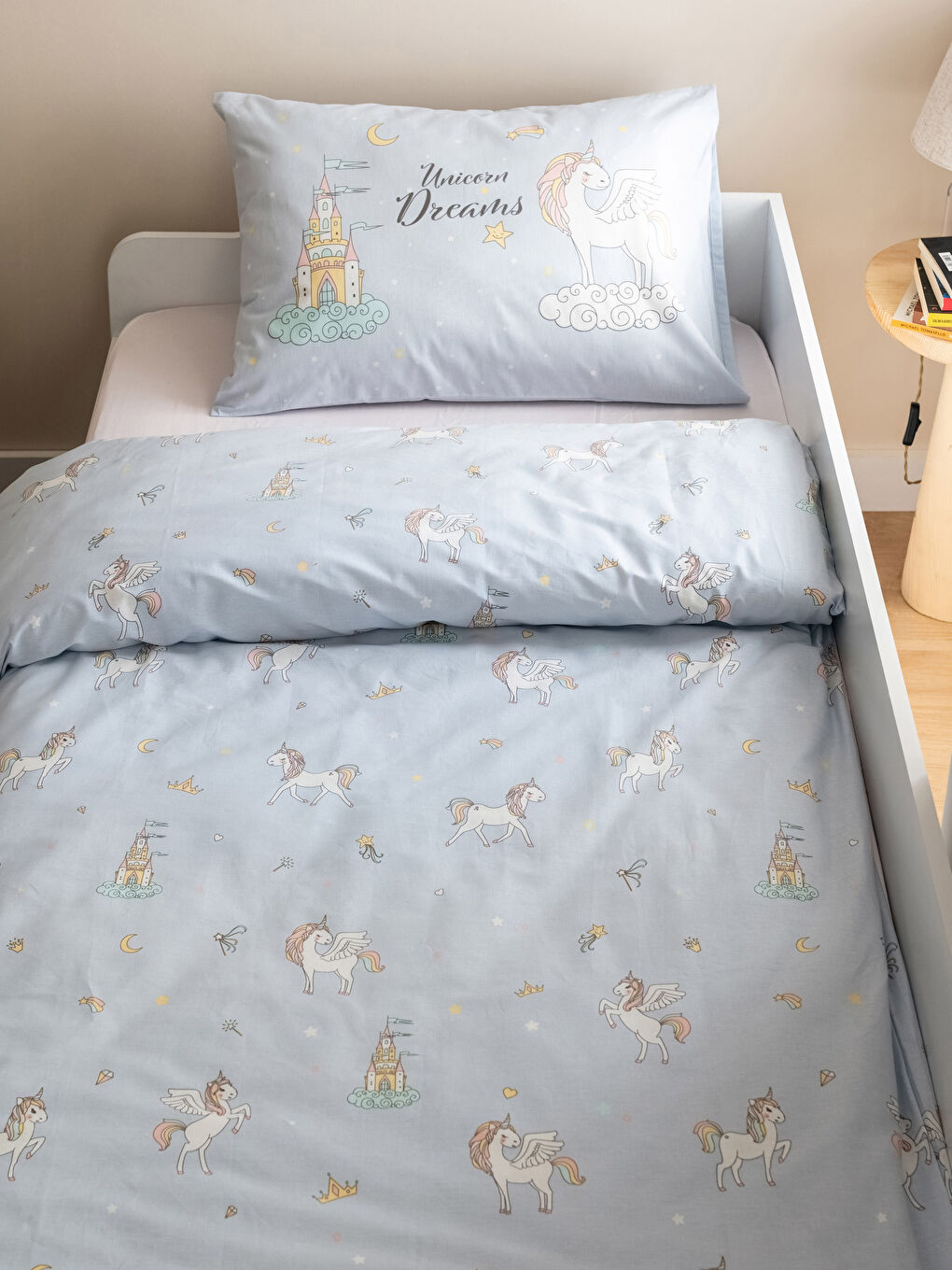 Karışık Desenli Pamuklu Çocuk Nevresim Takımı-1