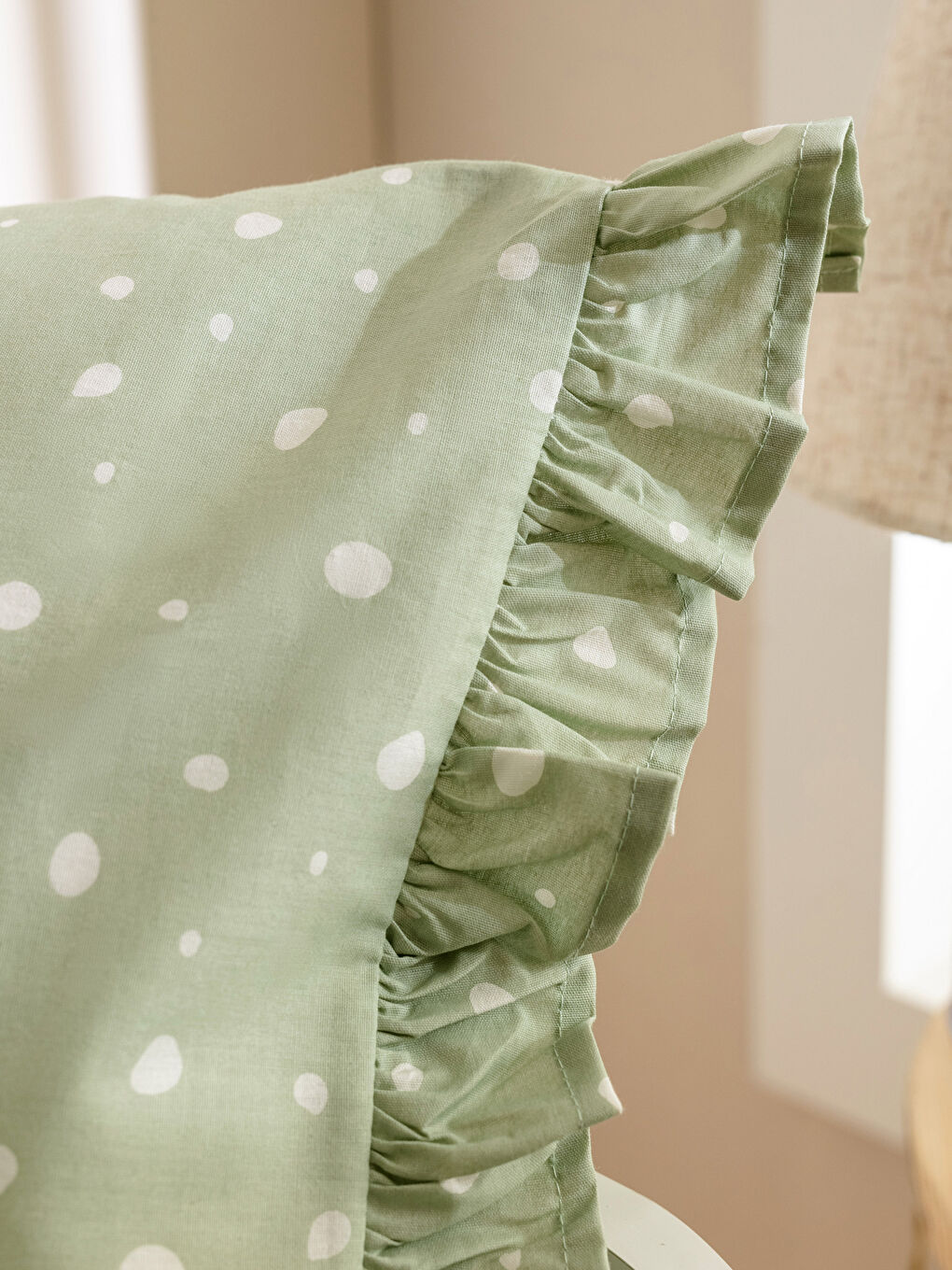 Desenli Dokuma Kız Çocuk Nevresim Takımı-3