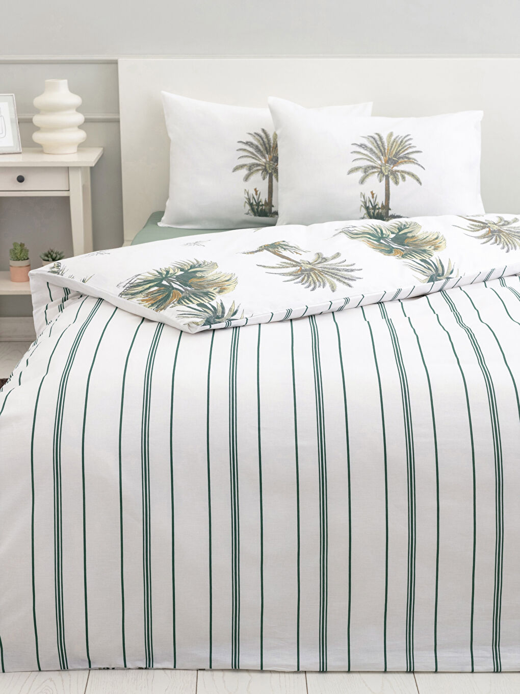 LCW HOME Doppelseitiges Doppelbettwäsche-Set aus Baumwolle mit Muster -S2FQ75Z8-F9C