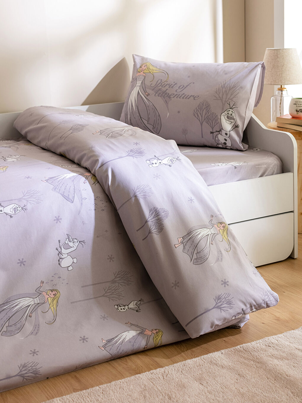 Karışık Frozen Lisanslı Kız Çocuk Nevresim Takımı