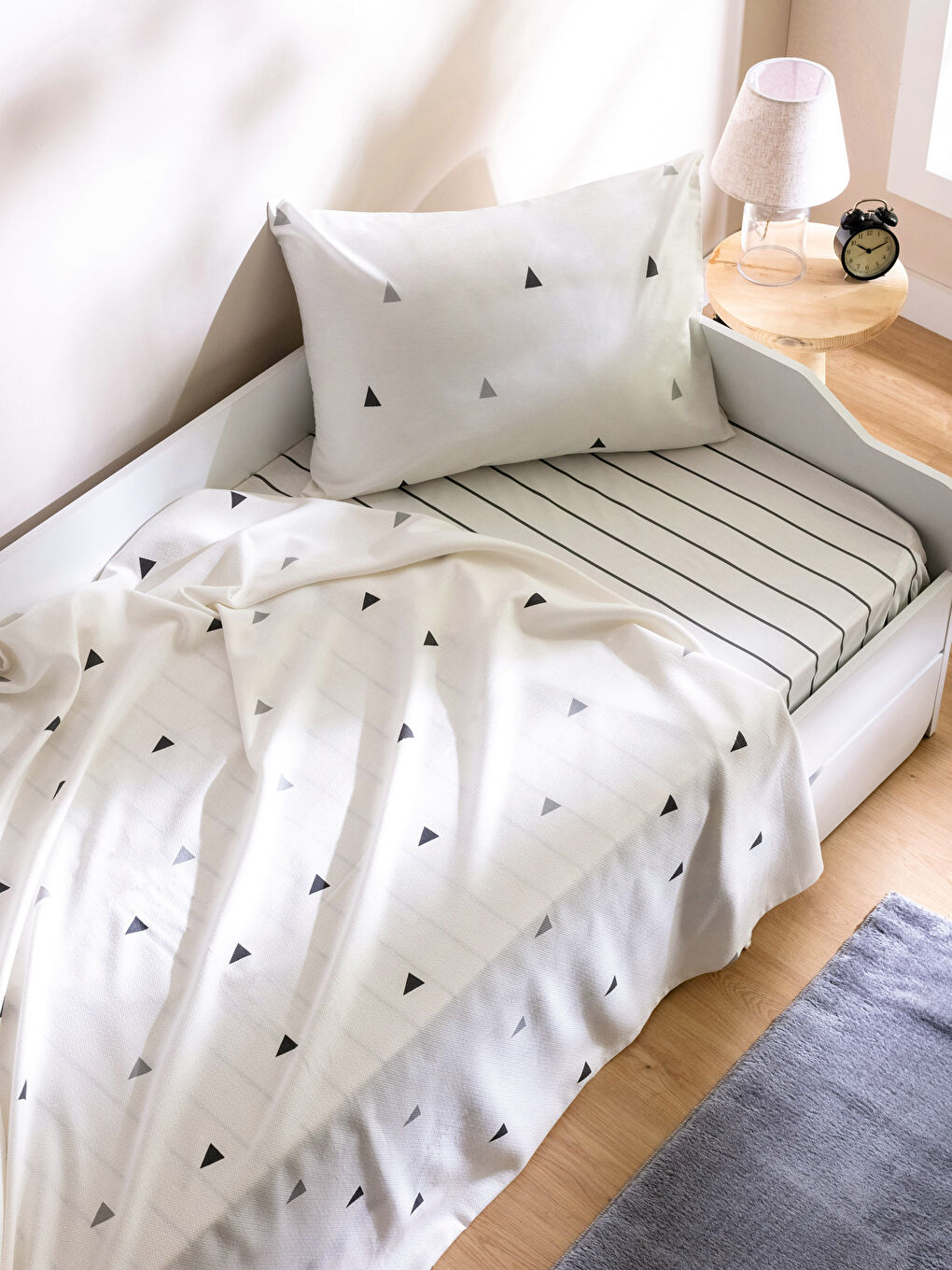 Karışık Baskılı Pamuklu Erkek Çocuk Pike Takımı-1