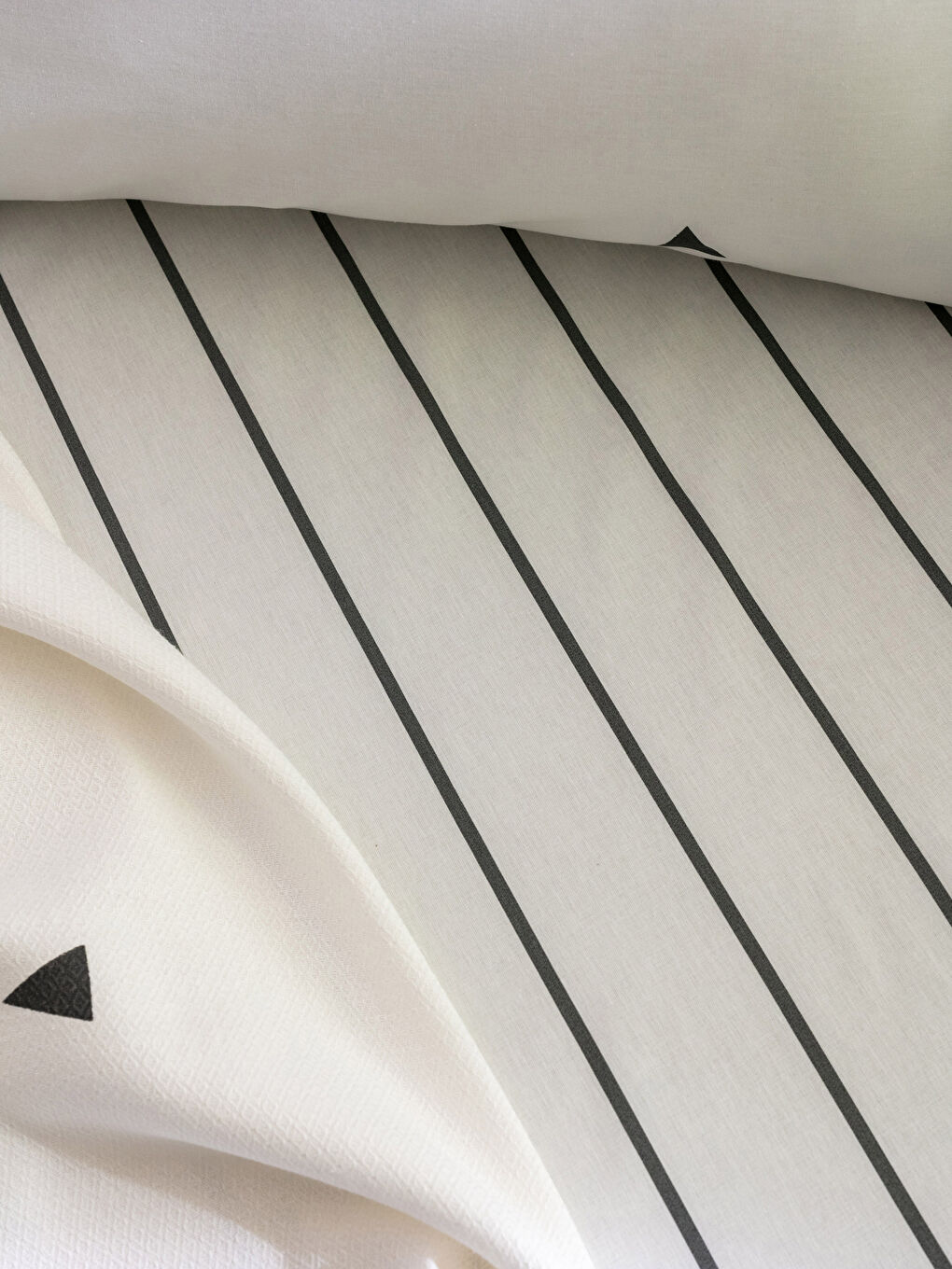 Karışık Baskılı Pamuklu Erkek Çocuk Pike Takımı-5