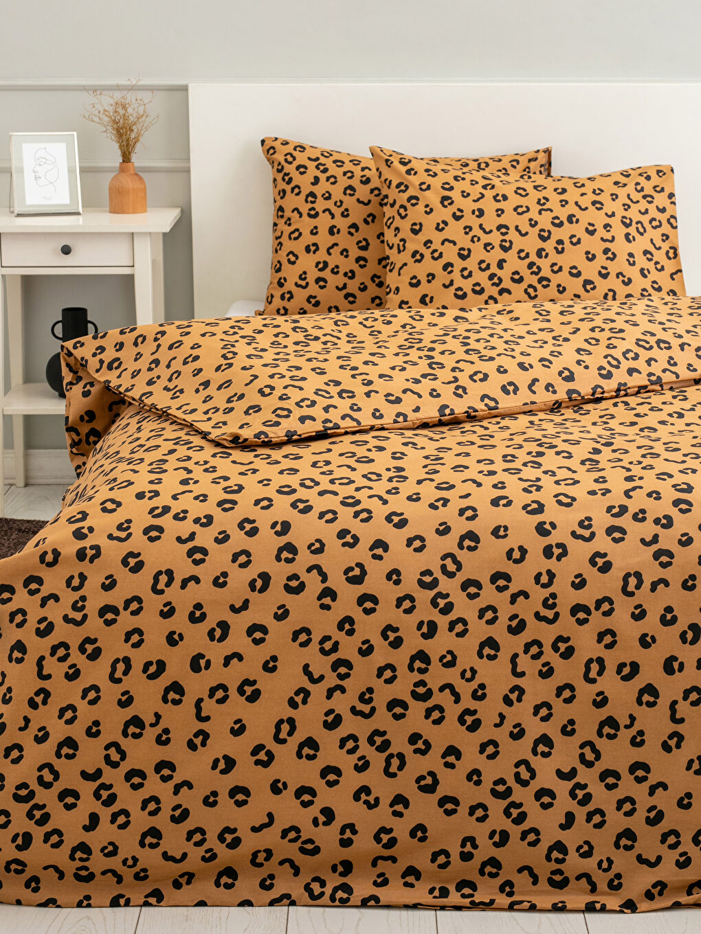 Double Cotton Leopard Pattern Duvet Cover and Pillowcase